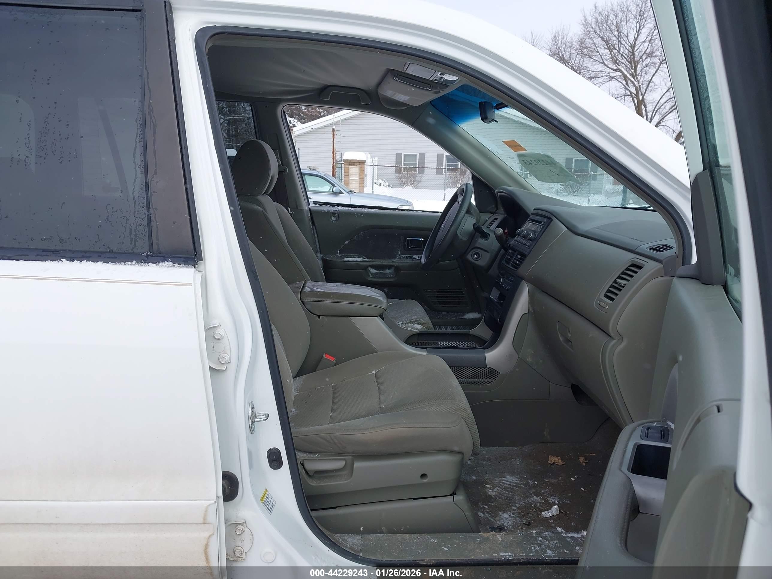 HONDA PILOT image 5