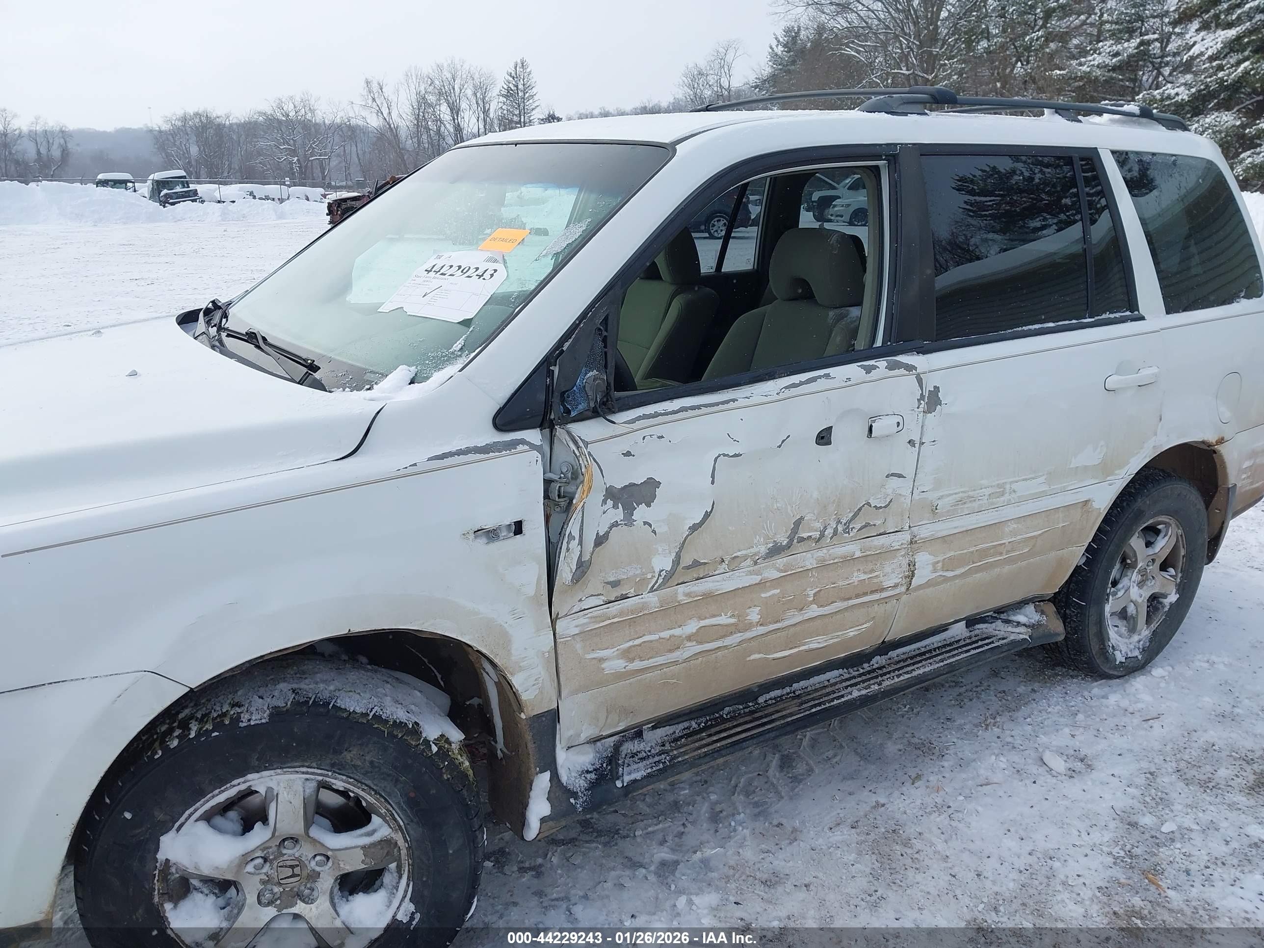 HONDA PILOT image 6