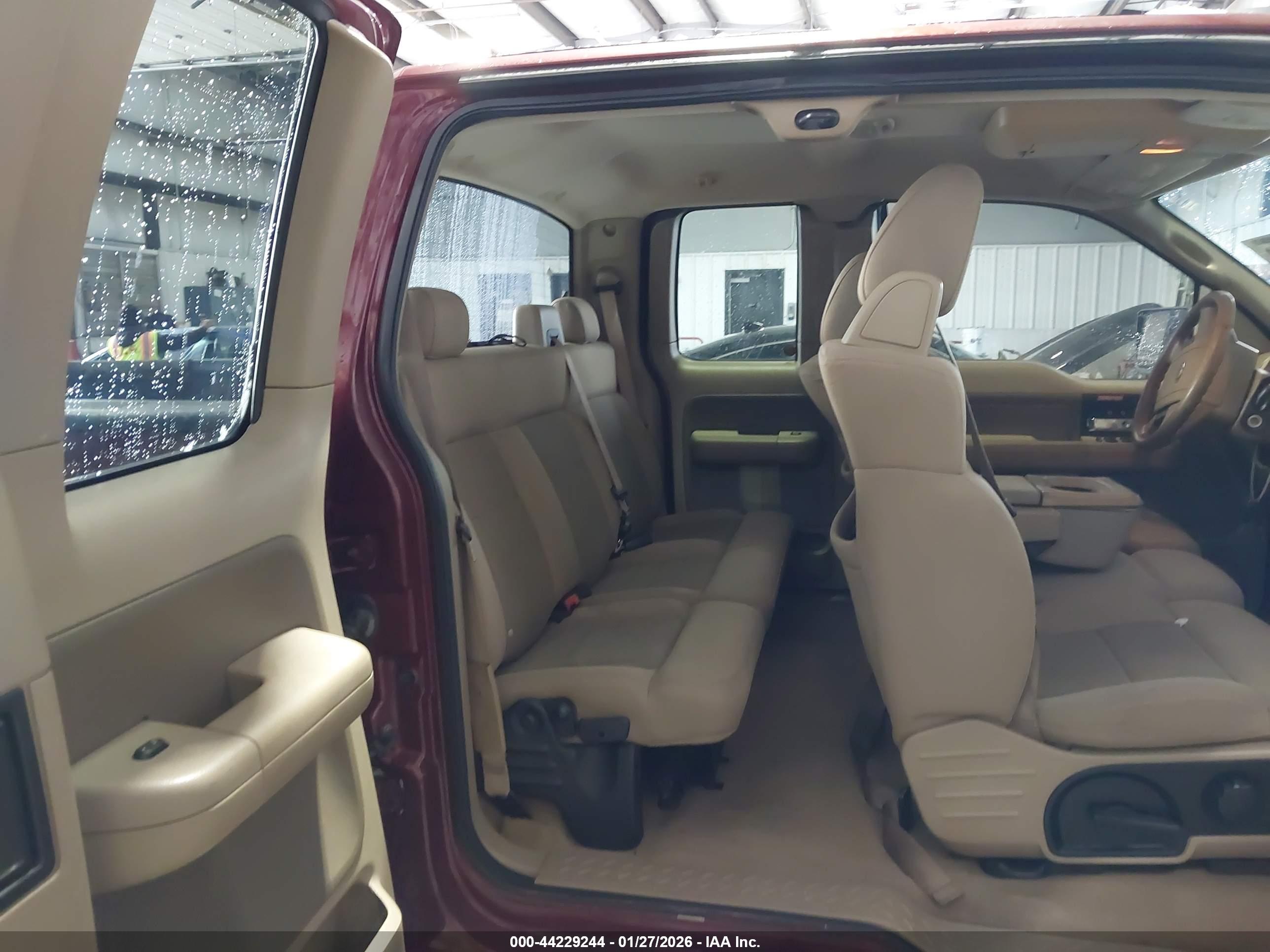 FORD F-150 image 8