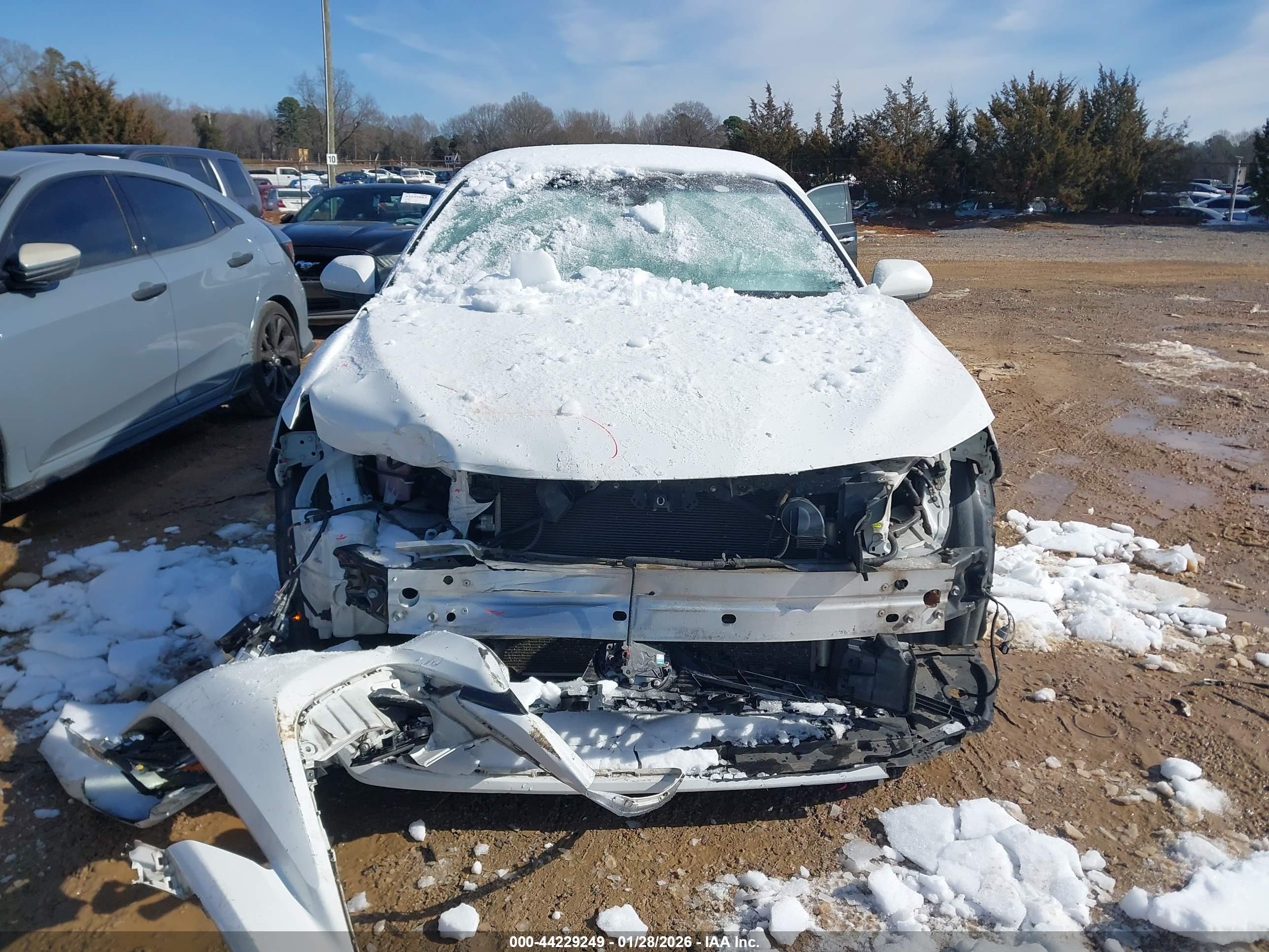 TOYOTA CAMRY image 6