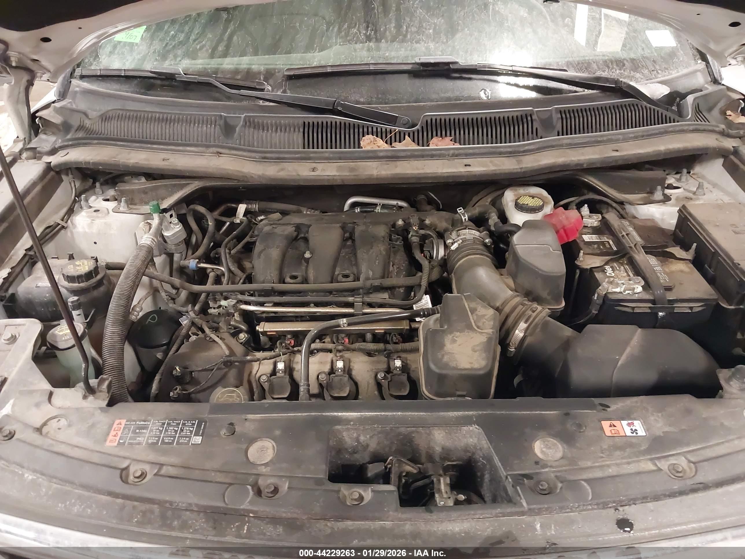 FORD EXPLORER image 10