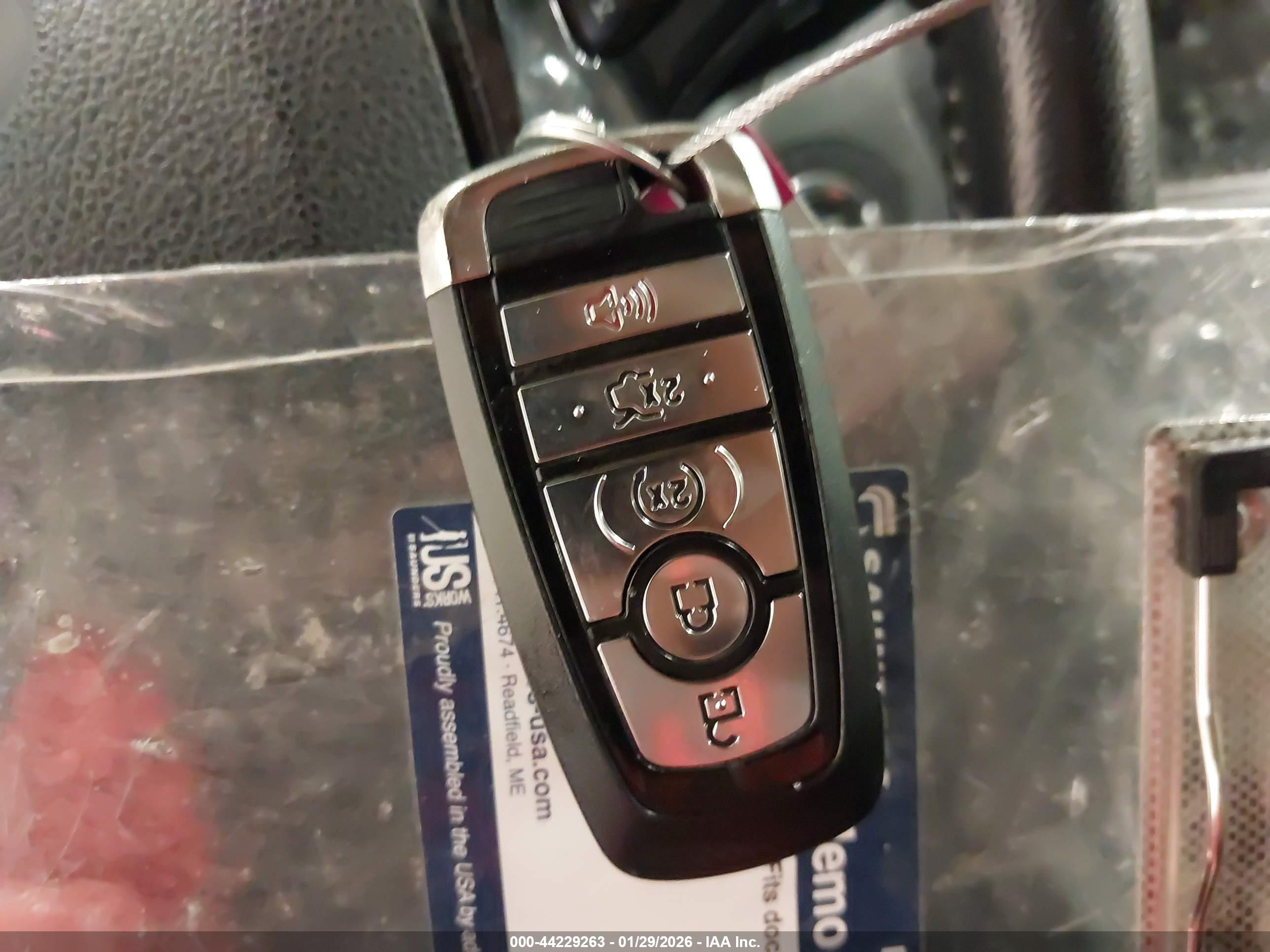 FORD EXPLORER image 11