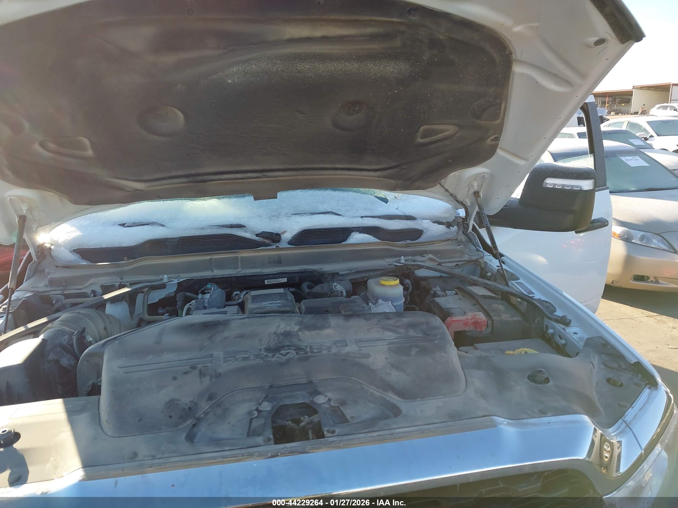 RAM 2500 image 10