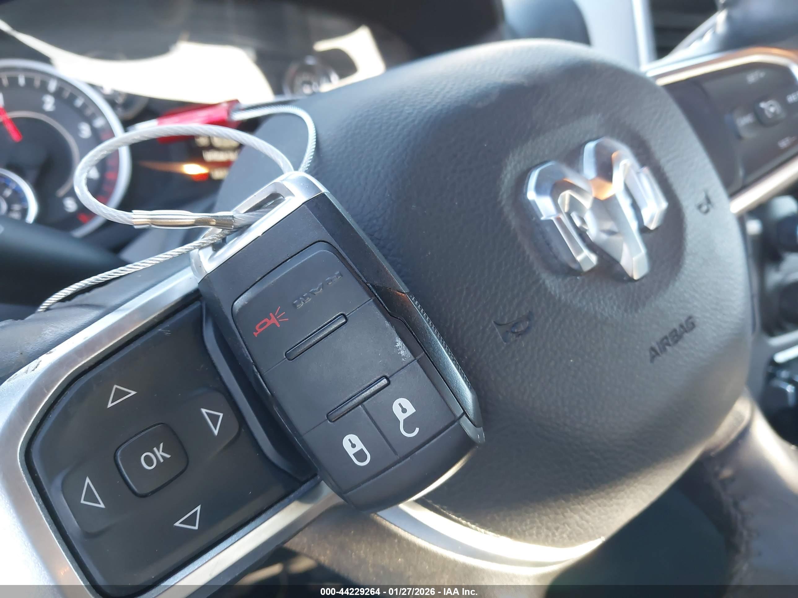 RAM 2500 image 11