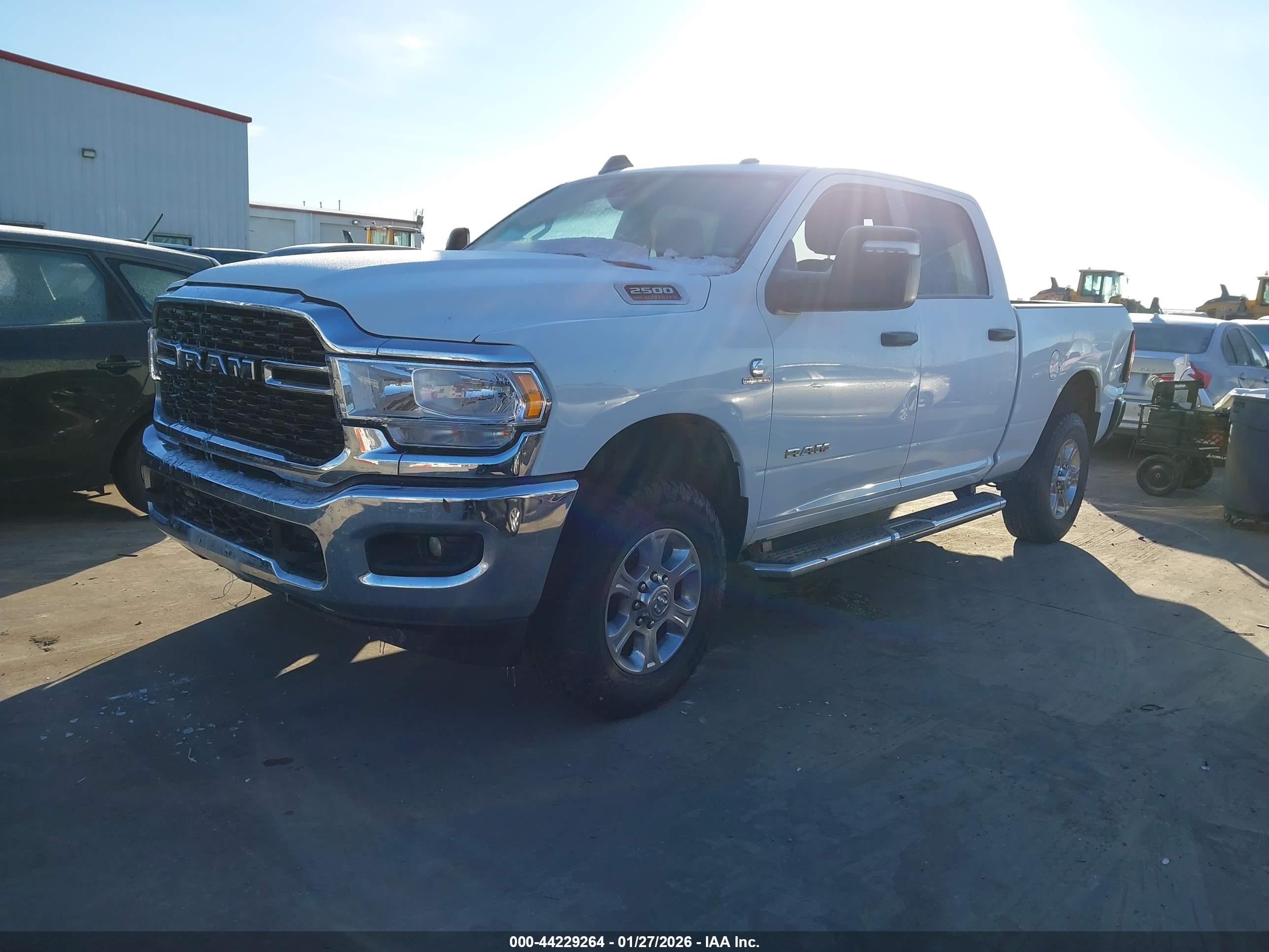 RAM 2500 image 2