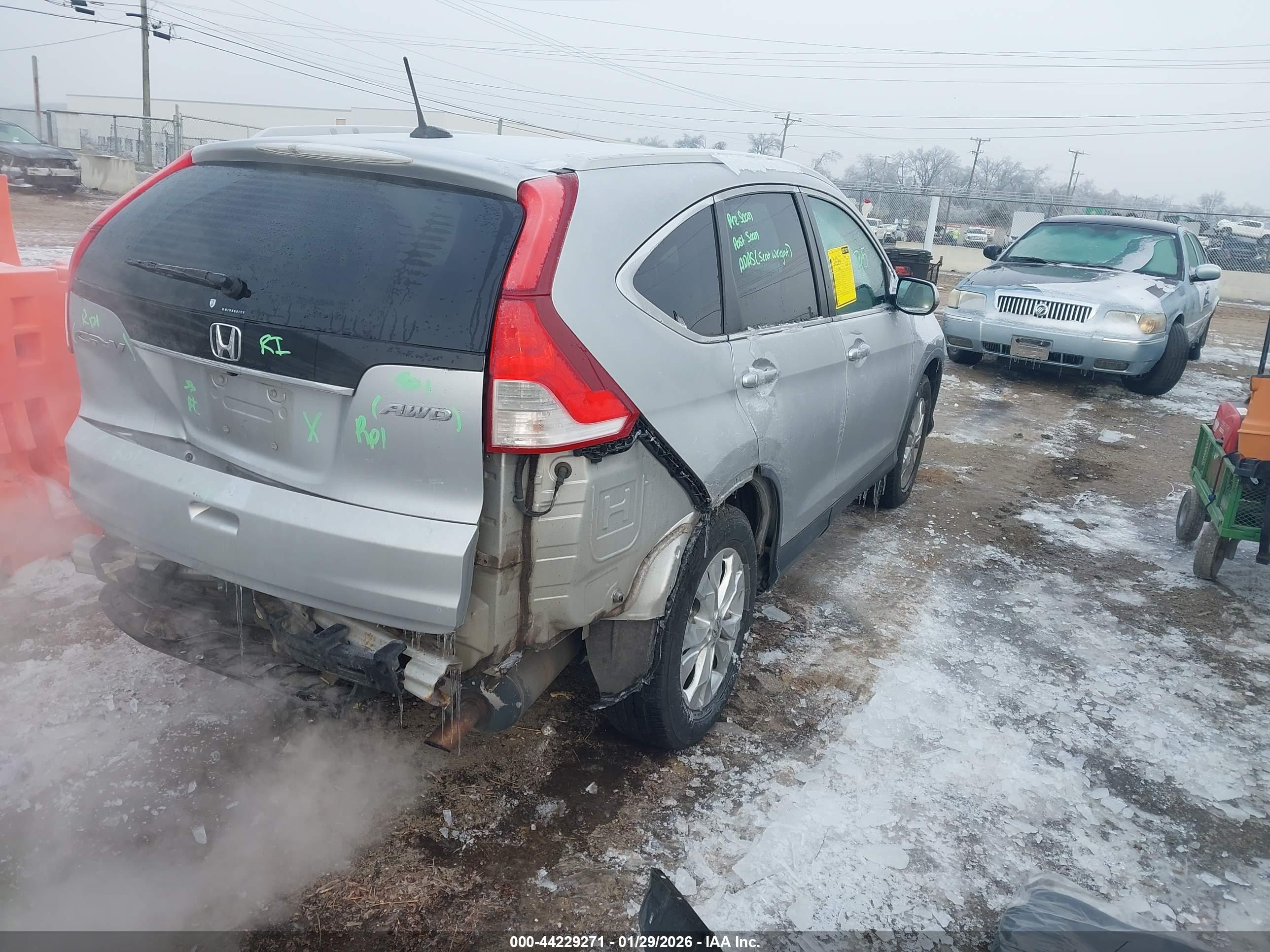 HONDA CR-V image 4