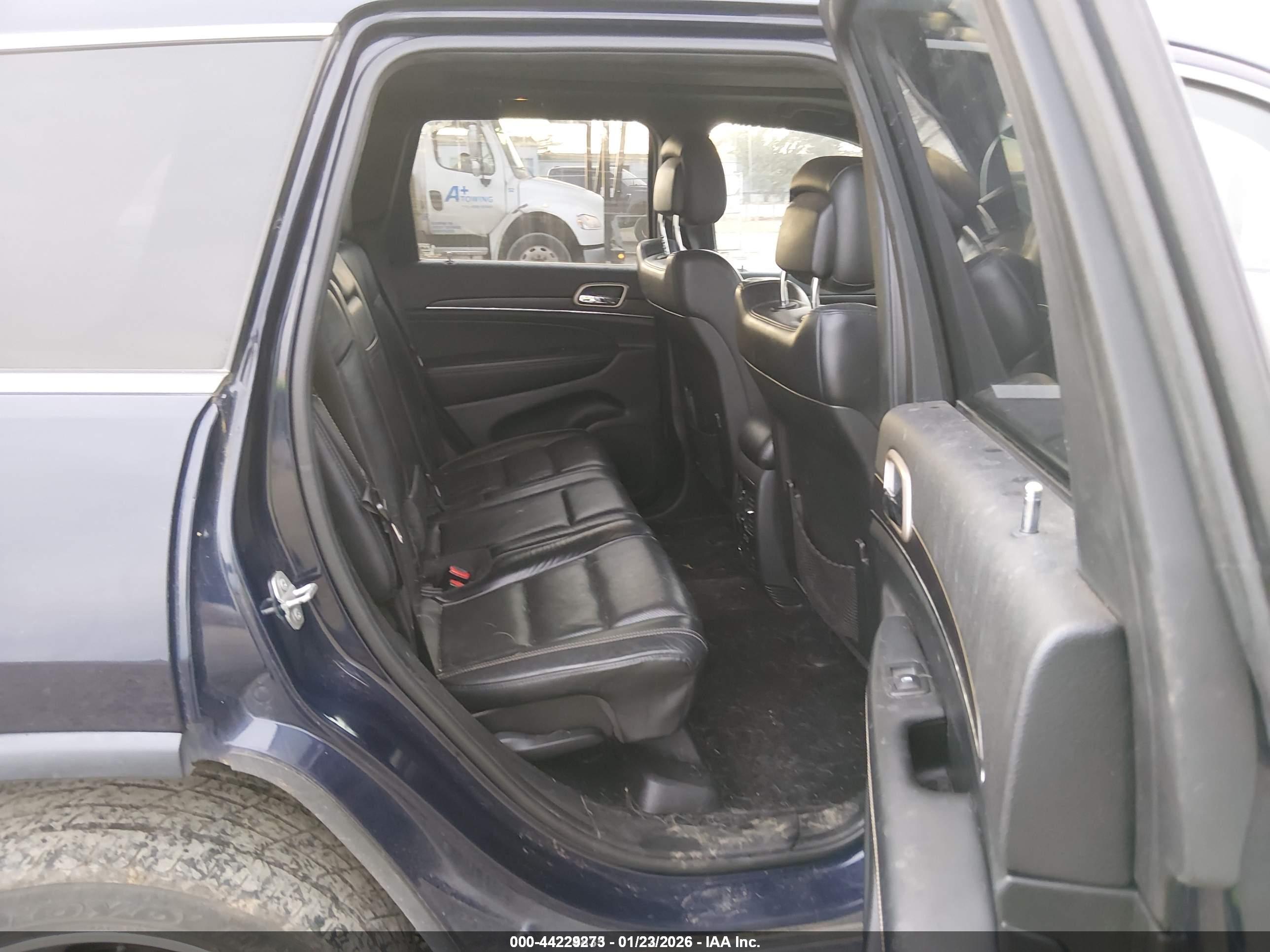 JEEP GRAND image 8