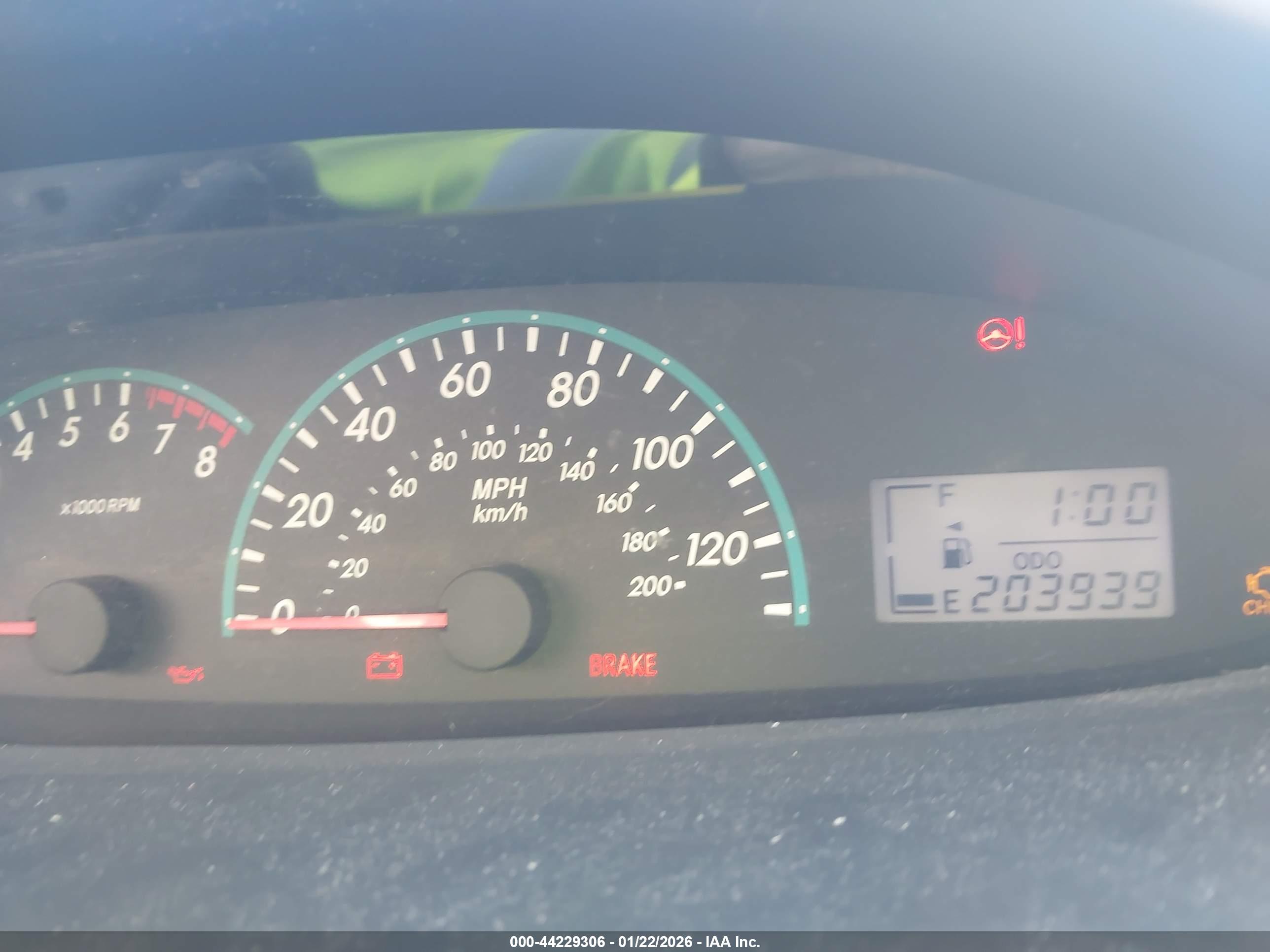 TOYOTA YARIS image 7
