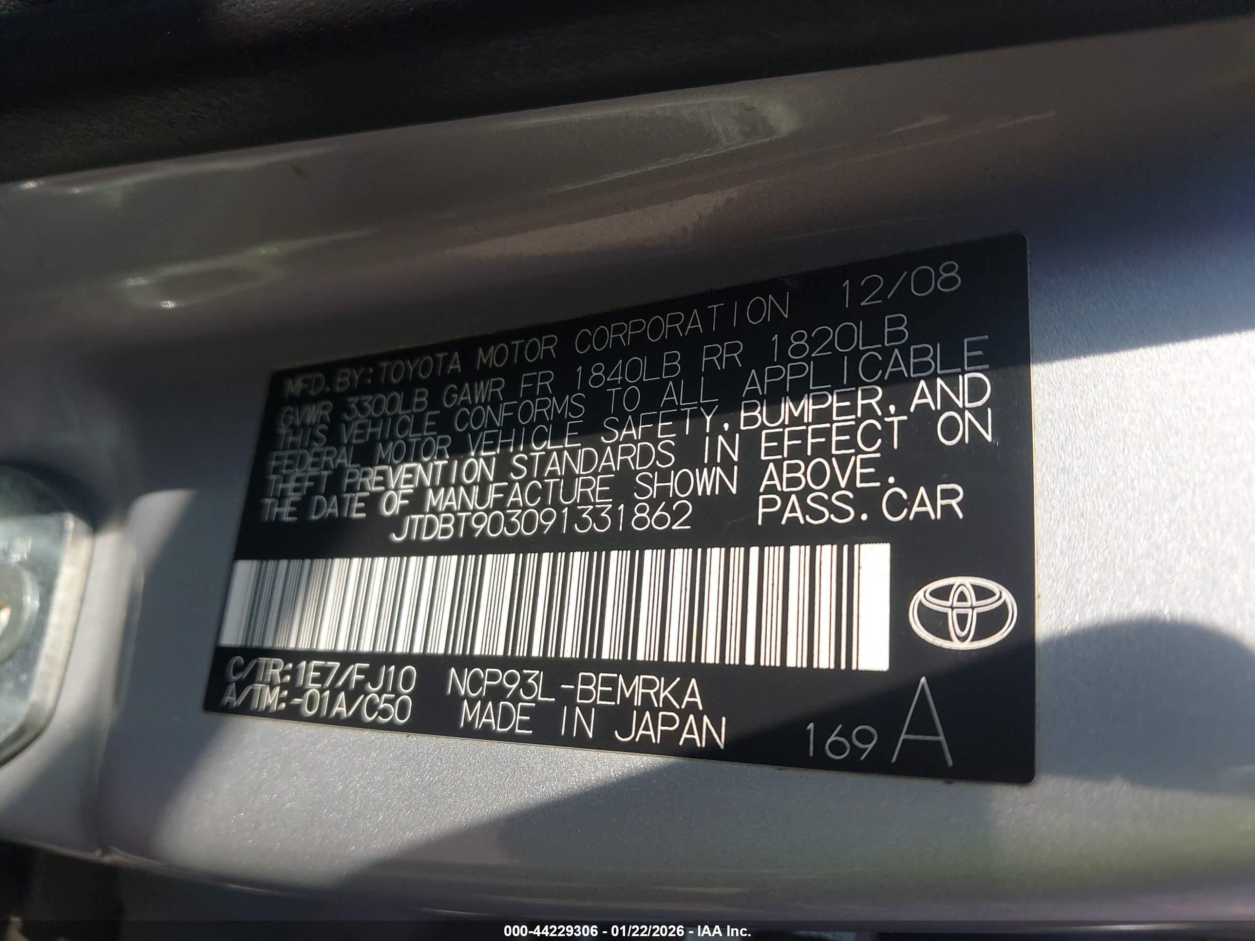 TOYOTA YARIS image 9