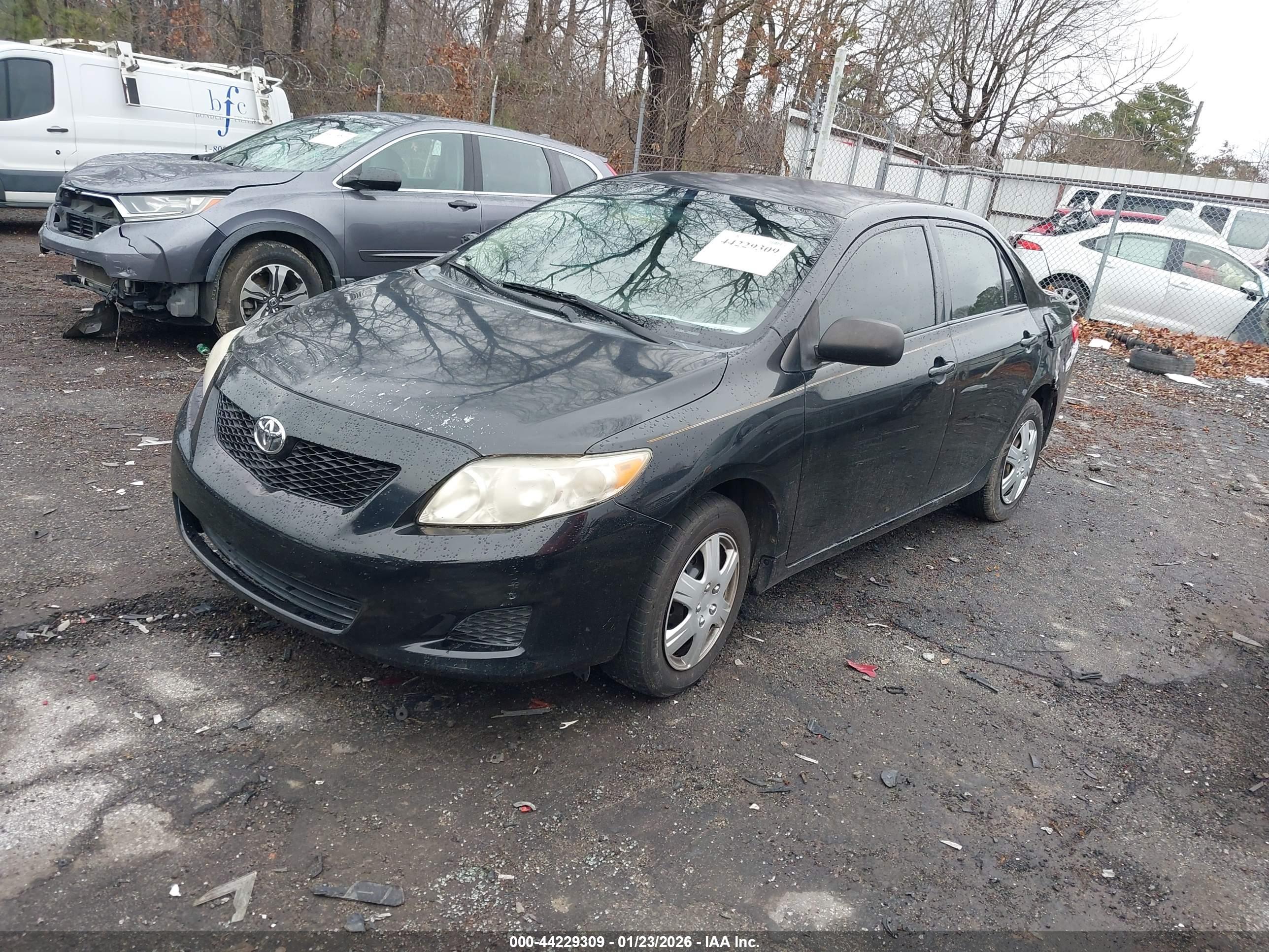 TOYOTA COROLLA image 2