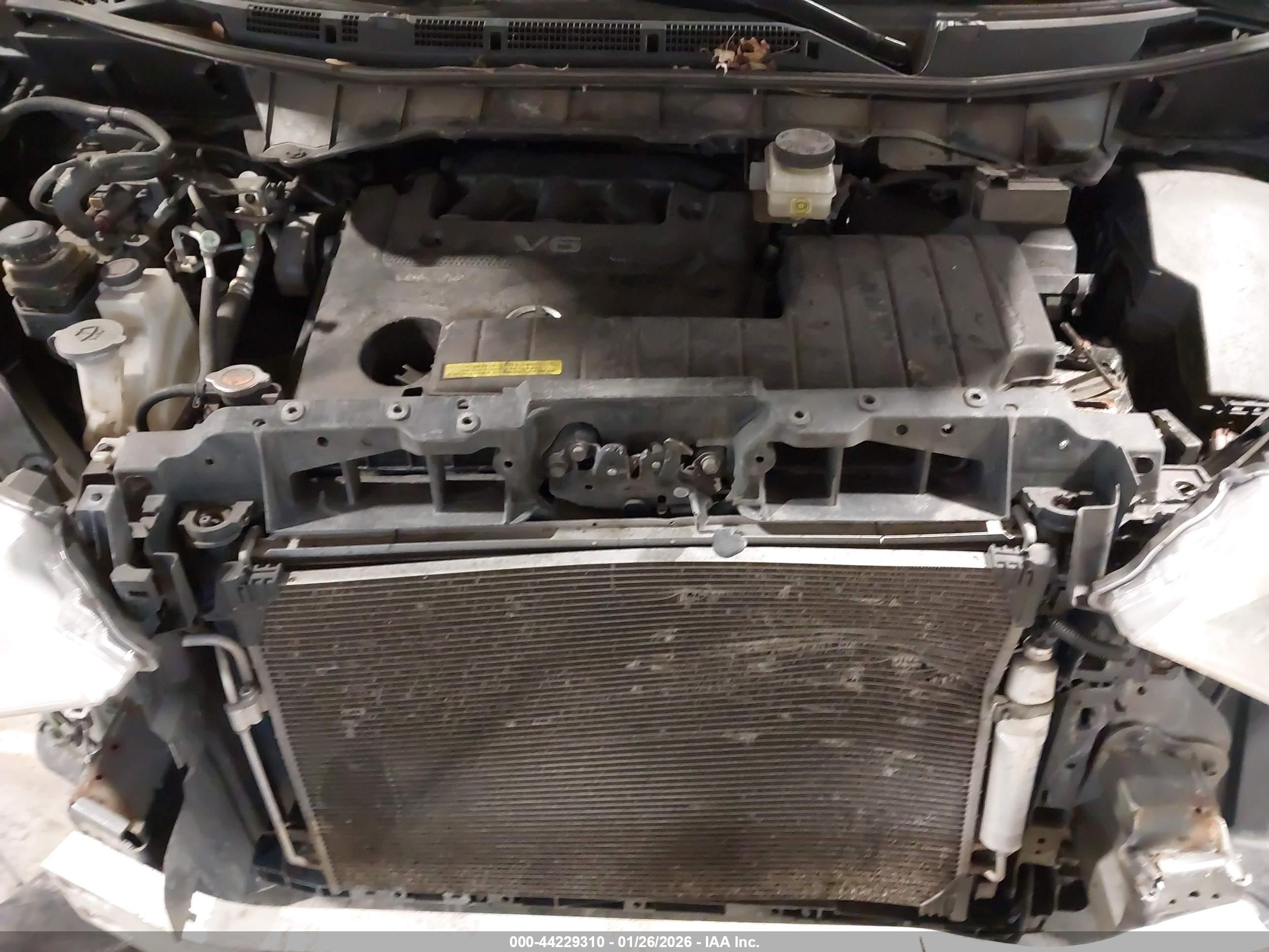 NISSAN QUEST image 10