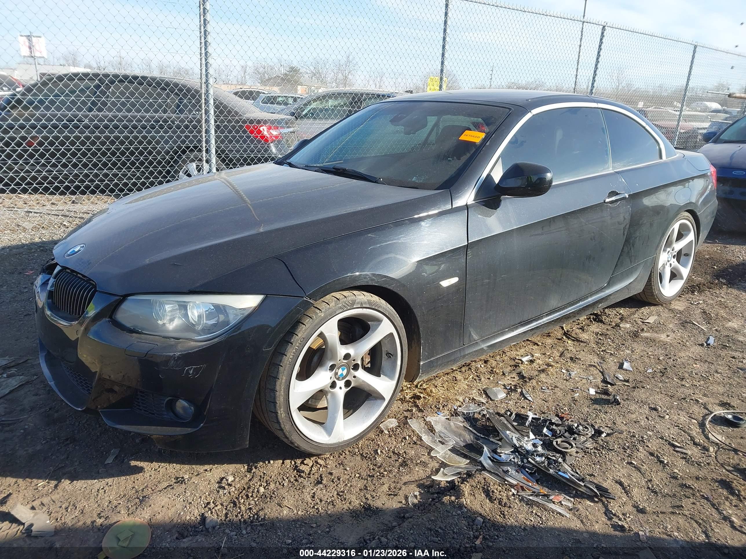 BMW 335I image 2