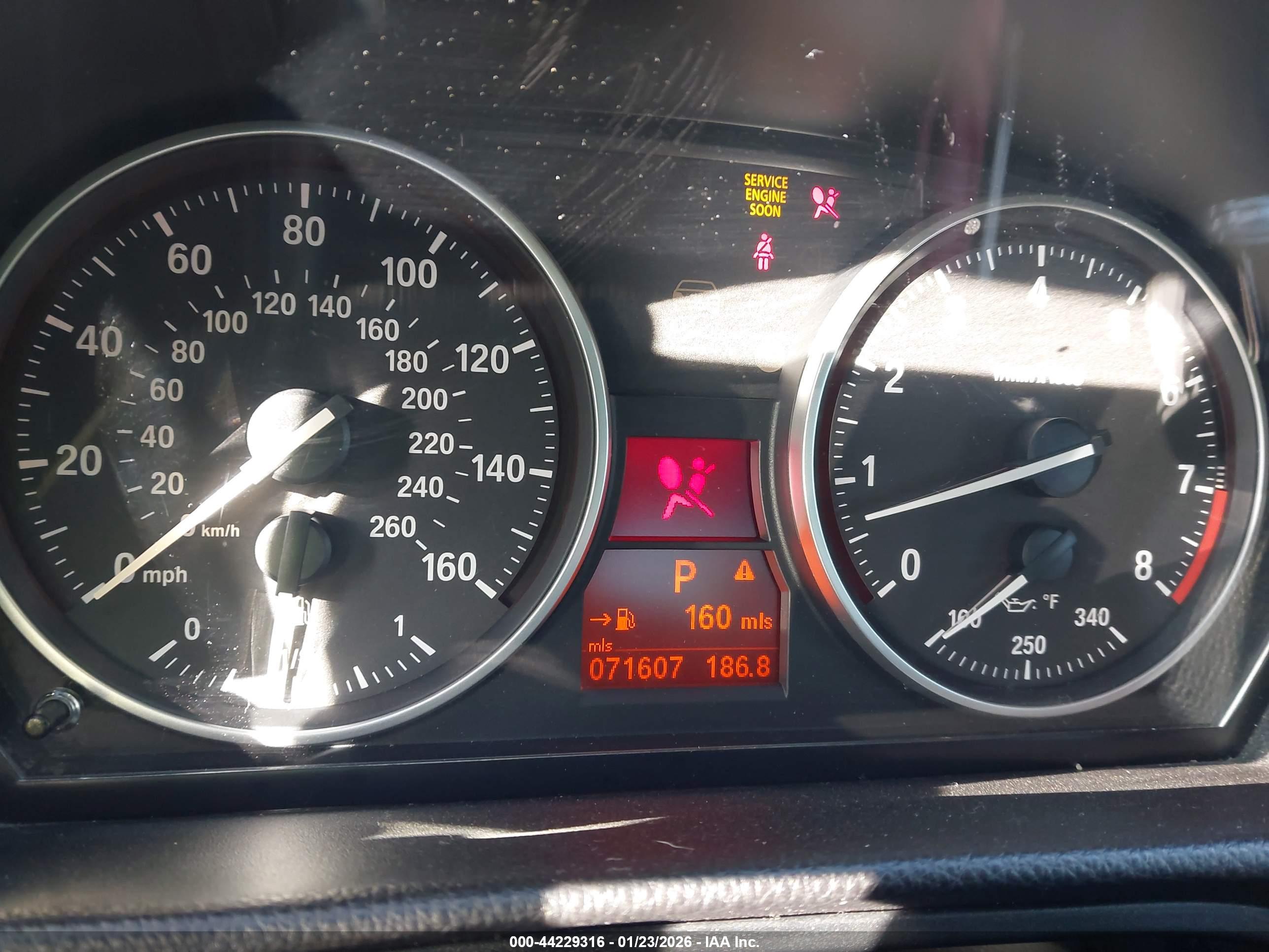 BMW 335I image 7