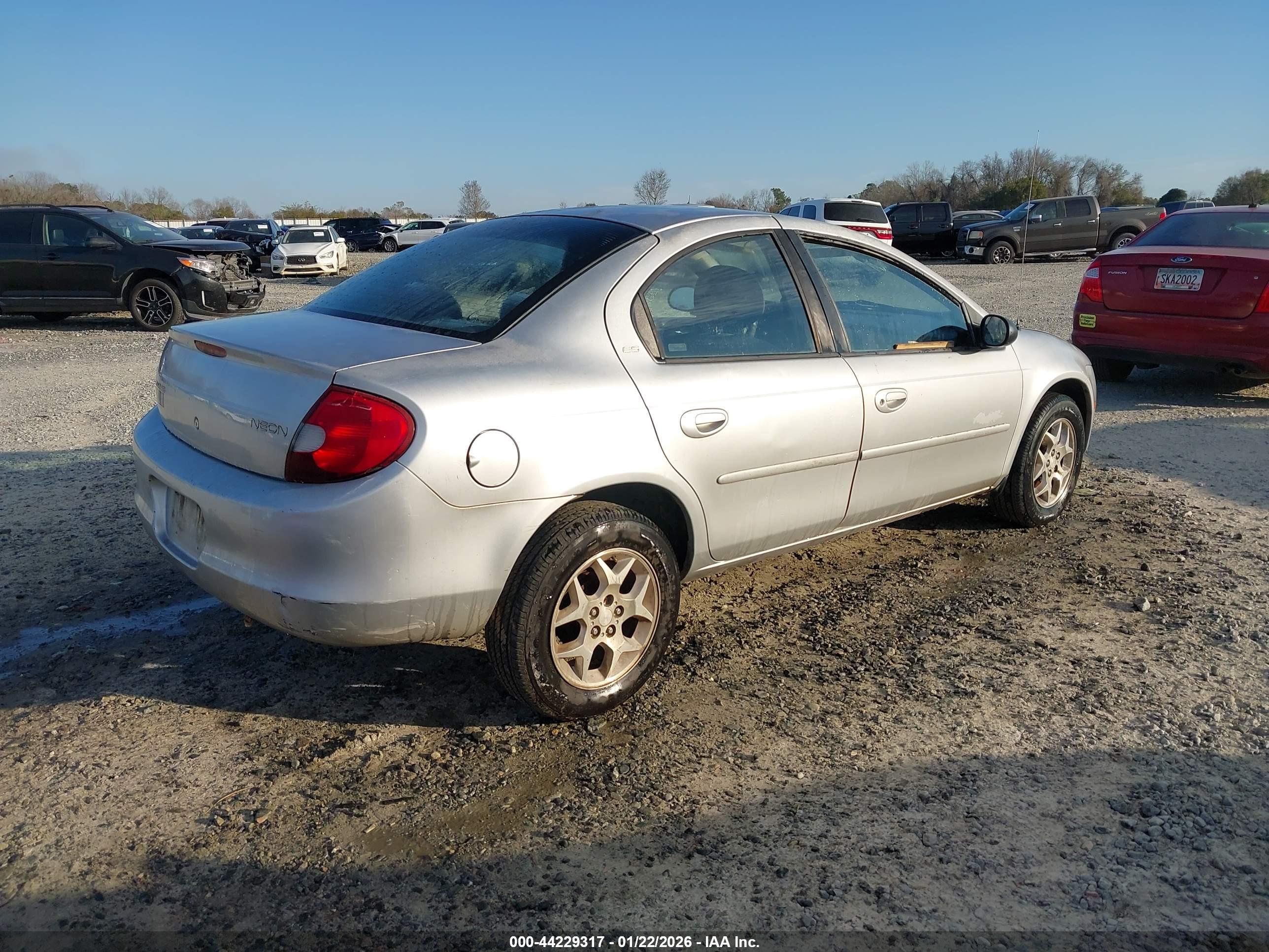 DODGE NEON image 4