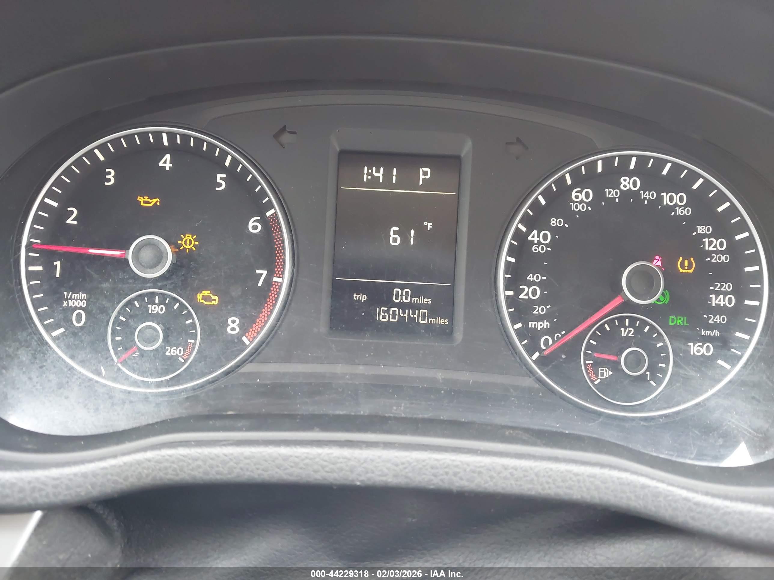 VOLKSWAGEN PASSAT image 7