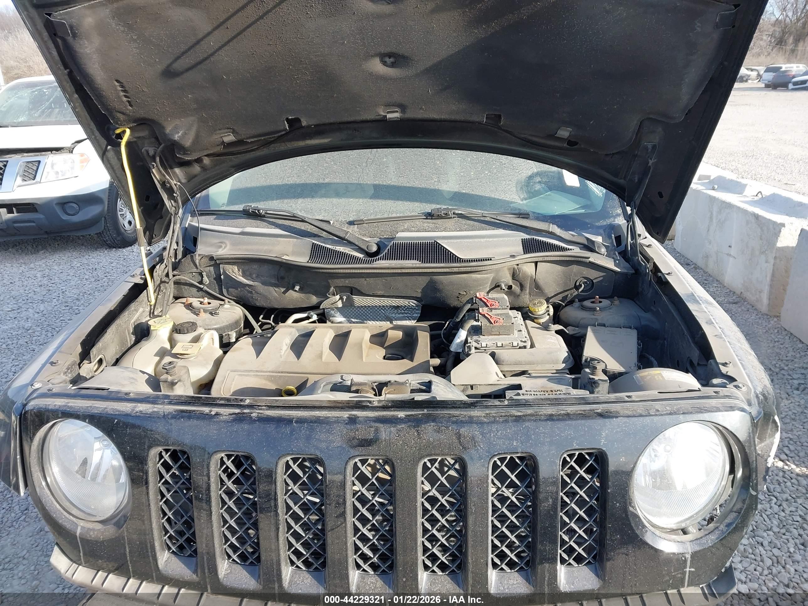 JEEP PATRIOT image 10