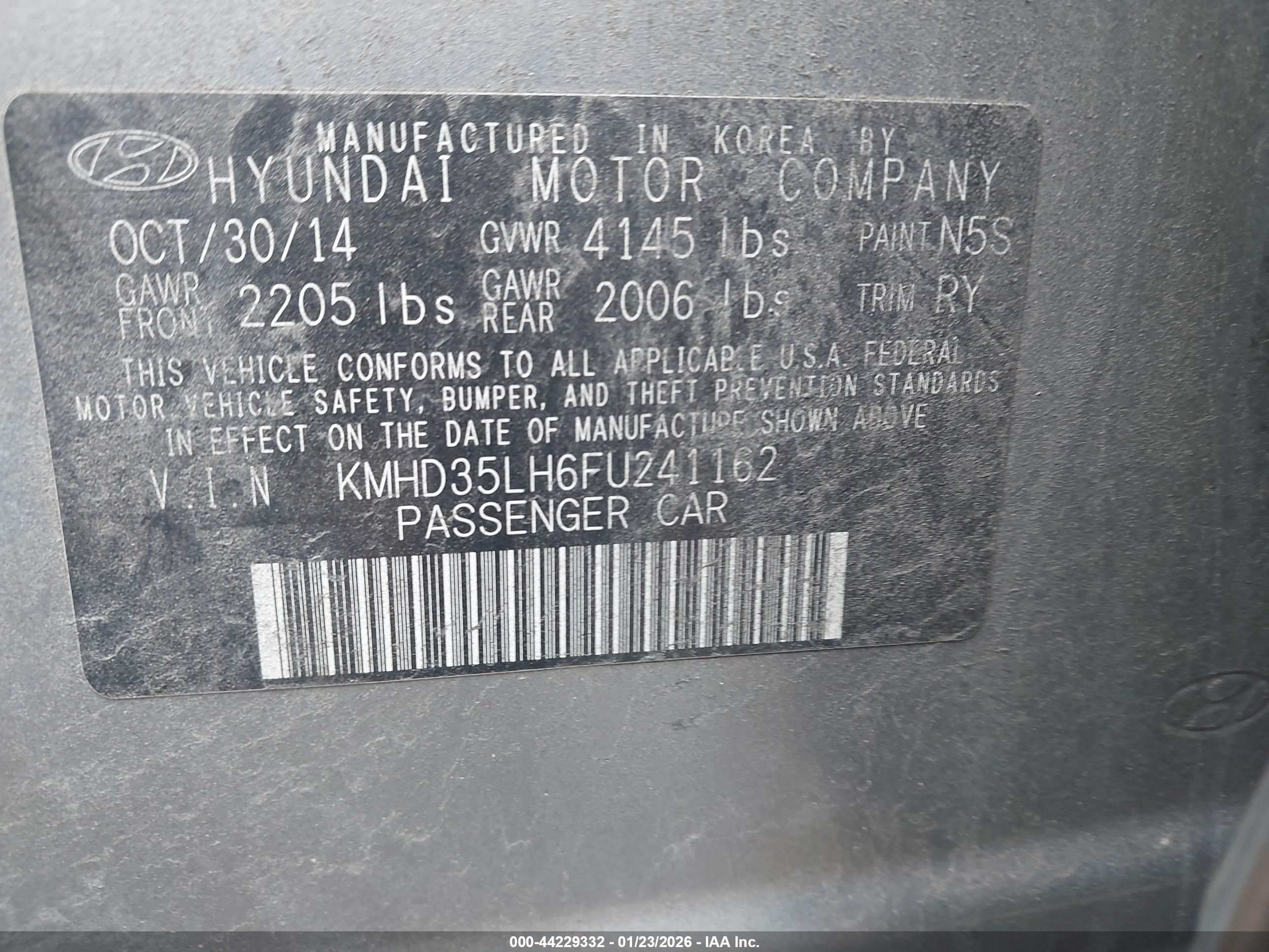 HYUNDAI ELANTRA image 9
