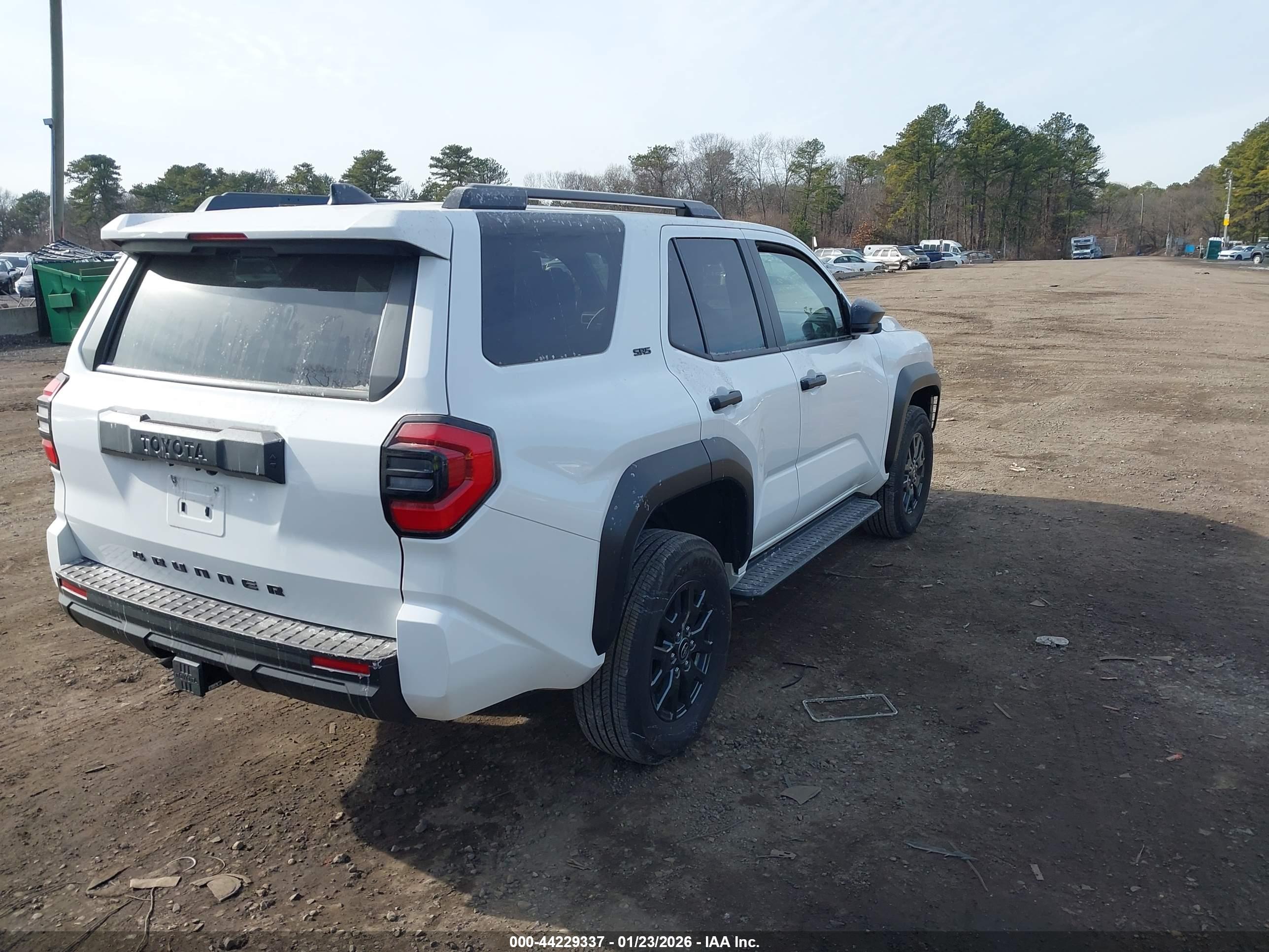 TOYOTA 4RUNNER image 4