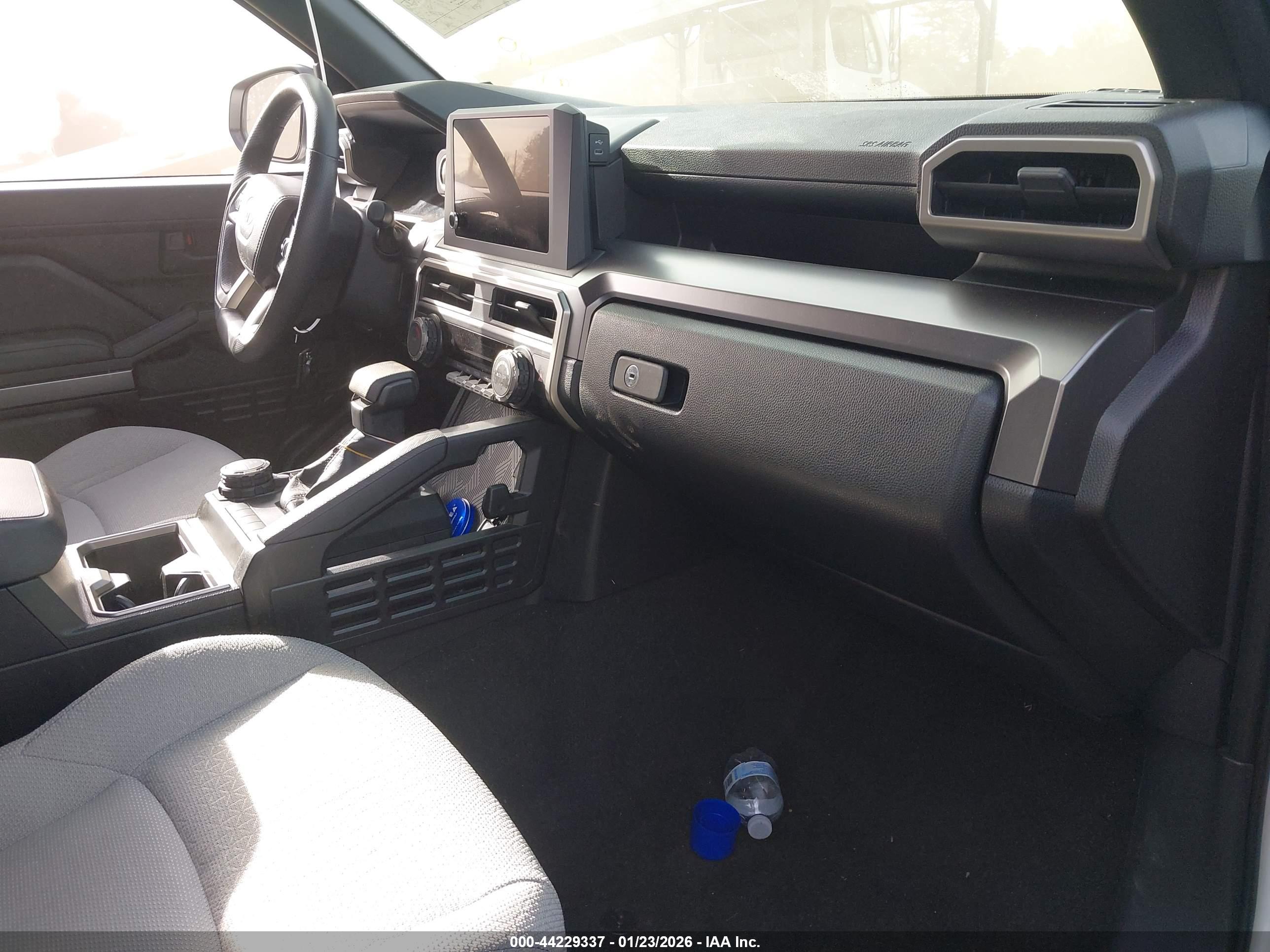 TOYOTA 4RUNNER image 5