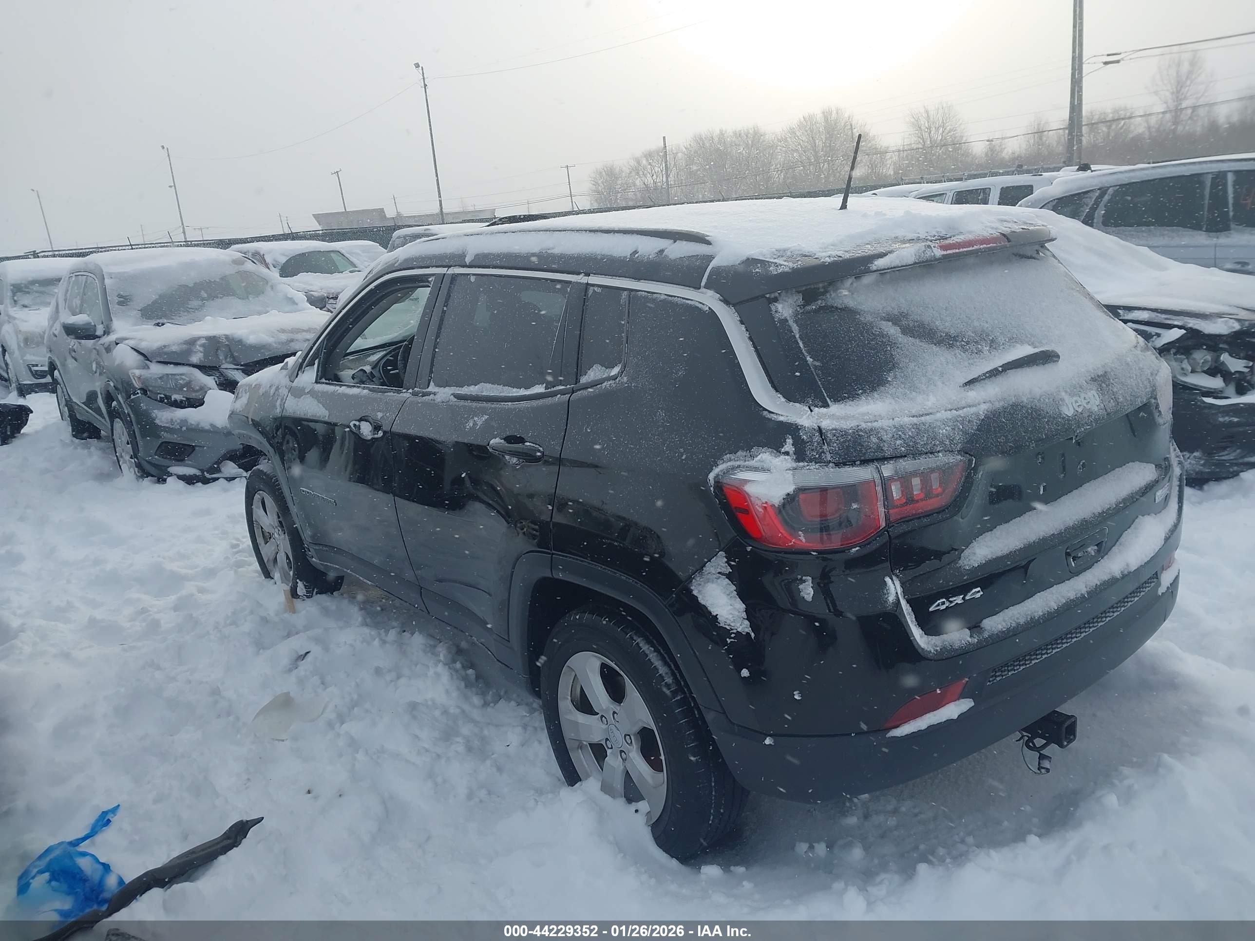 JEEP COMPASS image 3