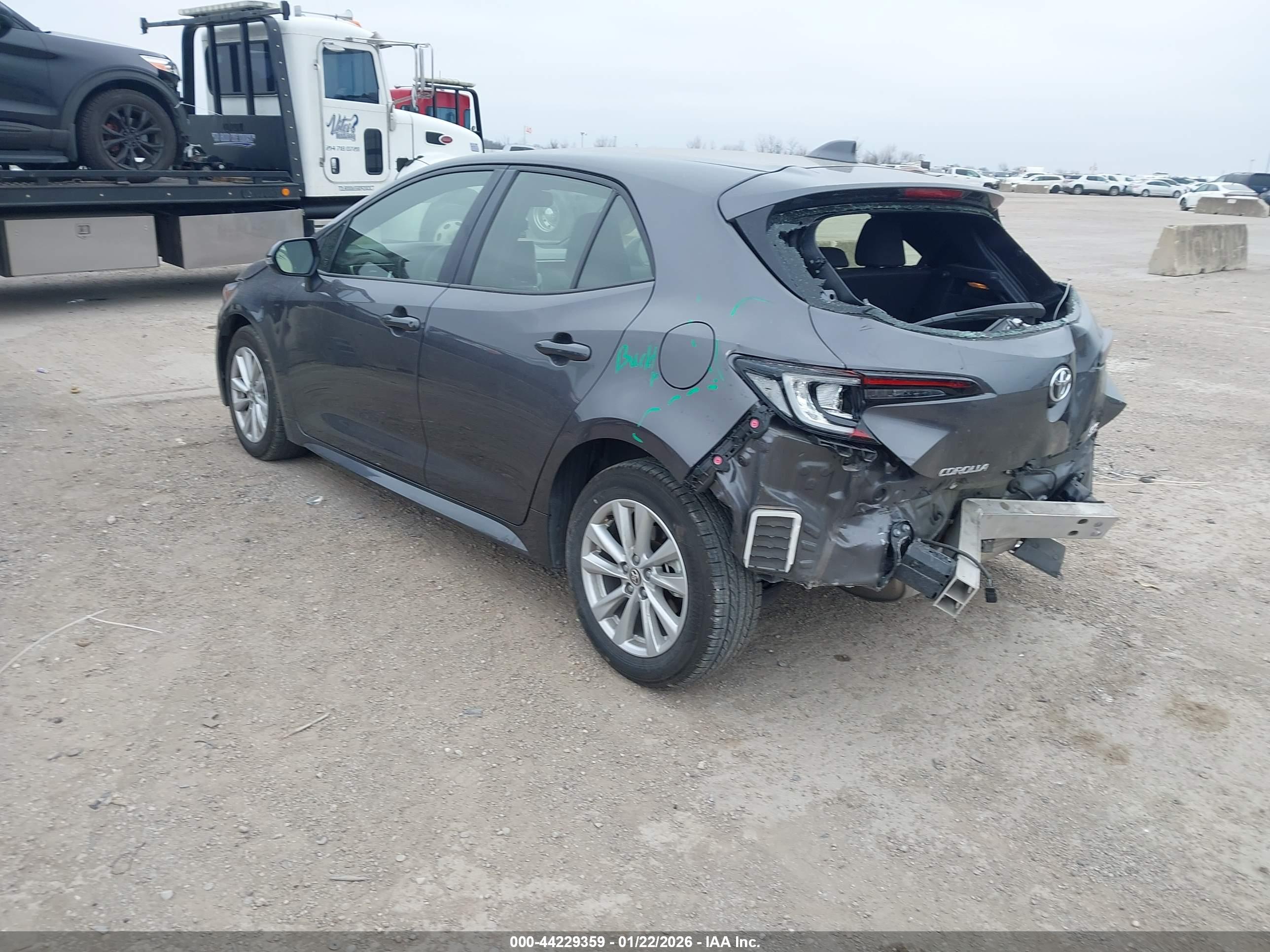 TOYOTA COROLLA image 3