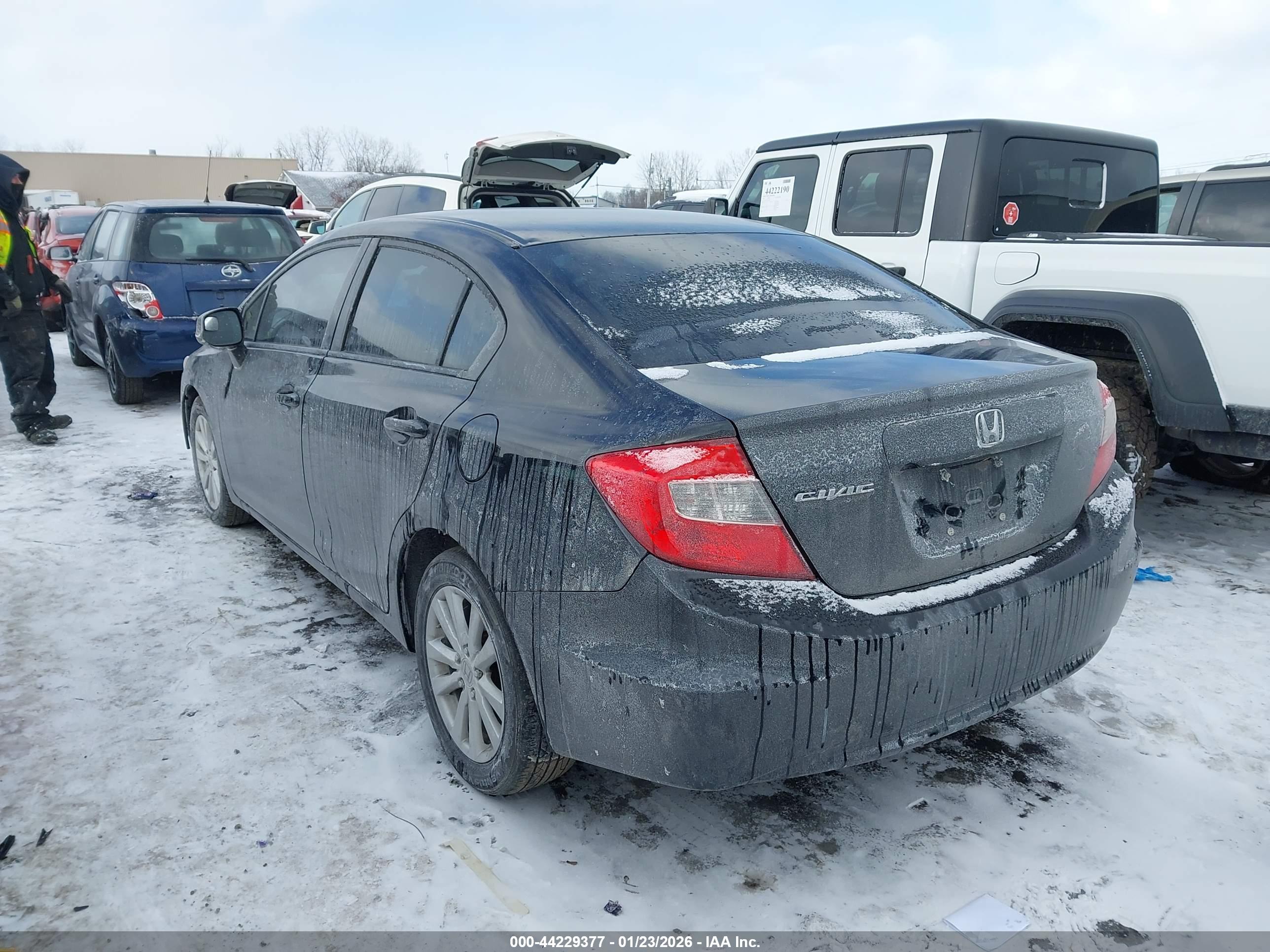 HONDA CIVIC image 3