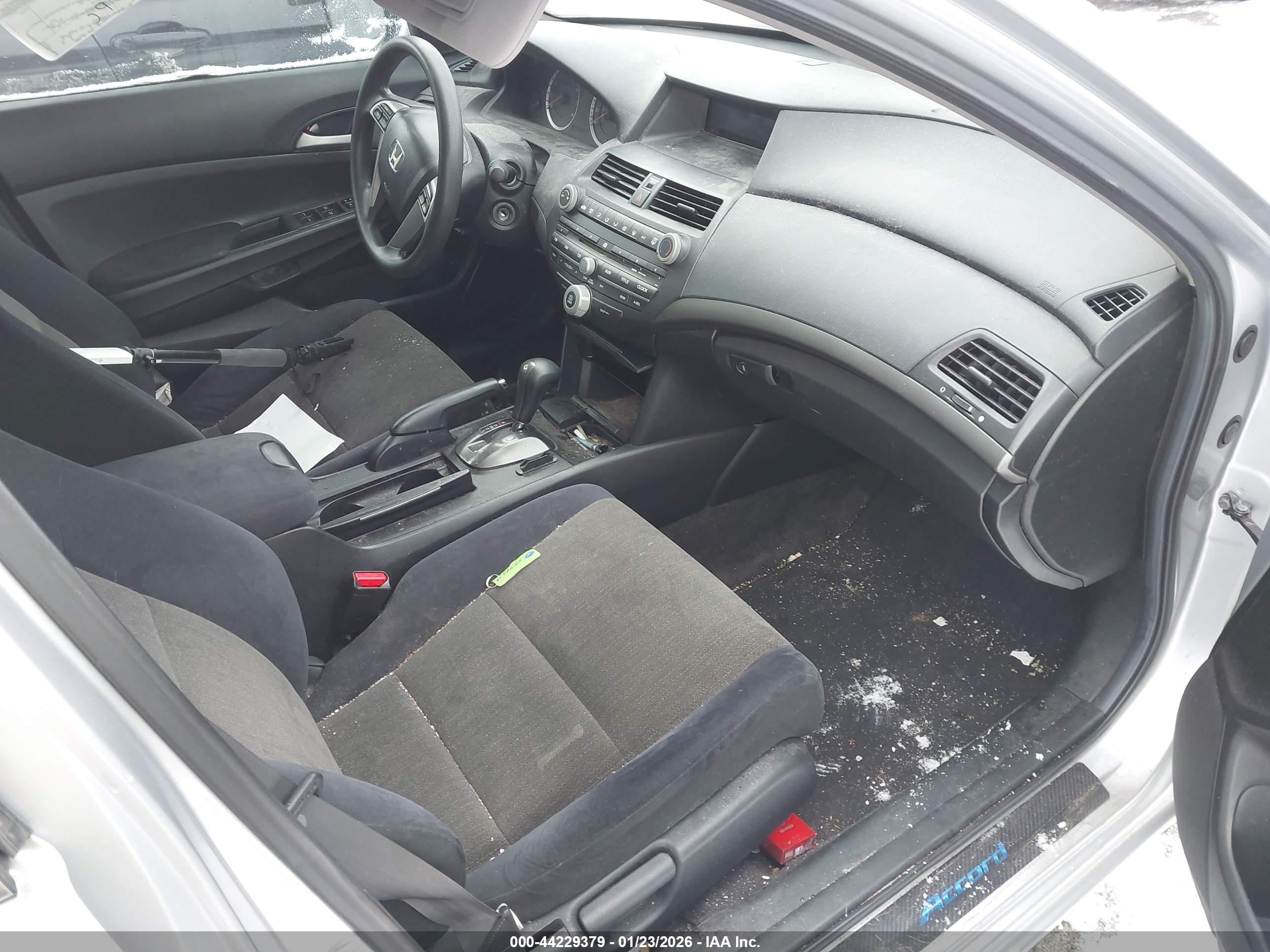 HONDA ACCORD image 5