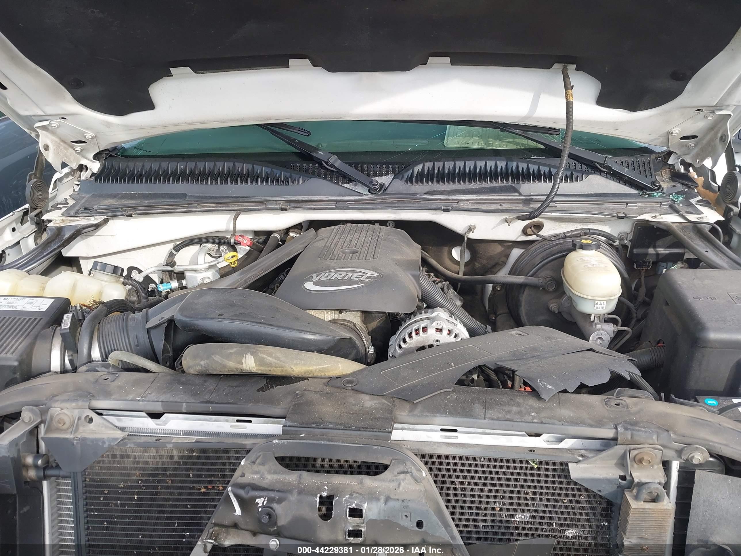 CHEVROLET SILVERADO image 10