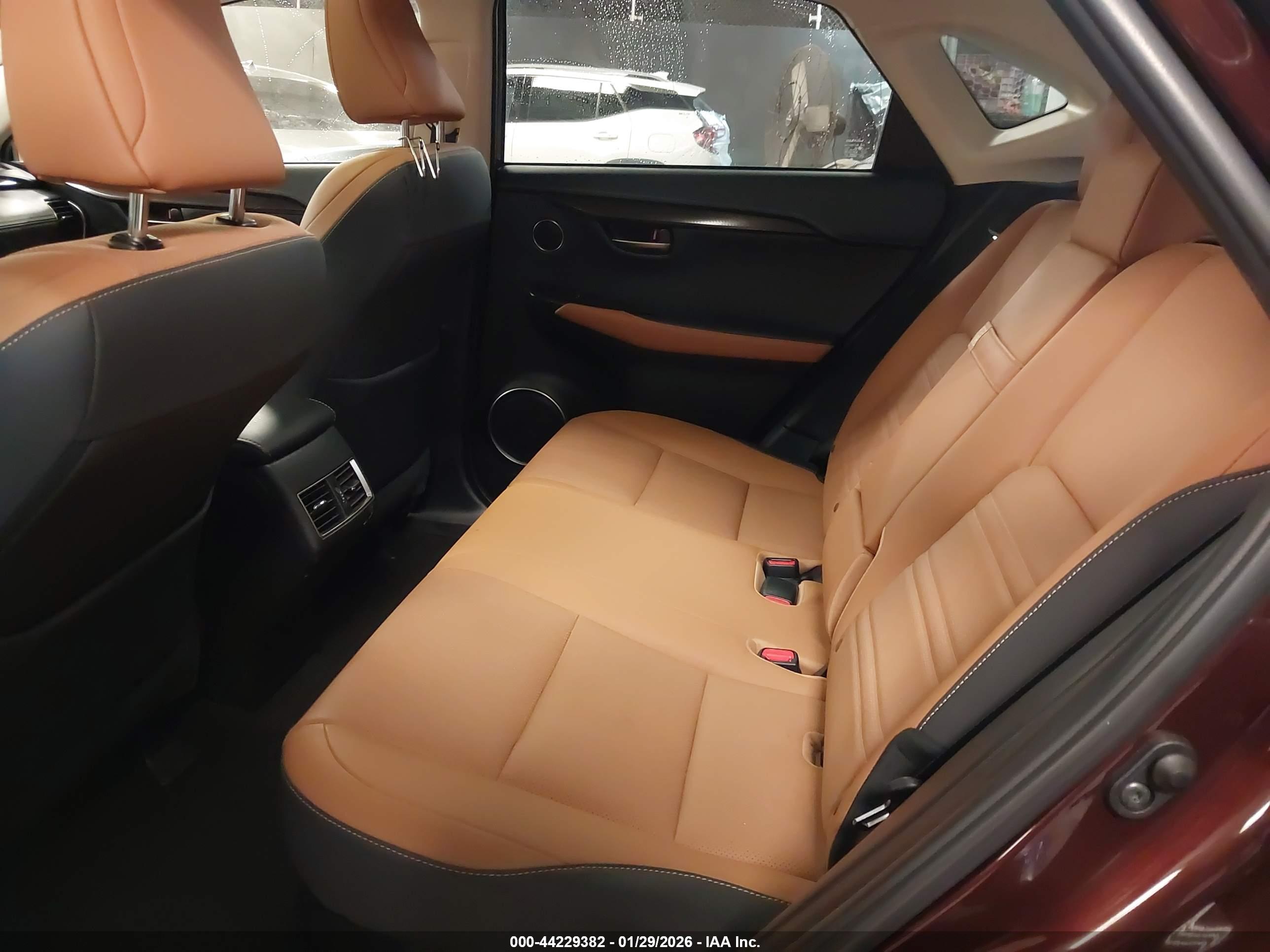 LEXUS NX image 8