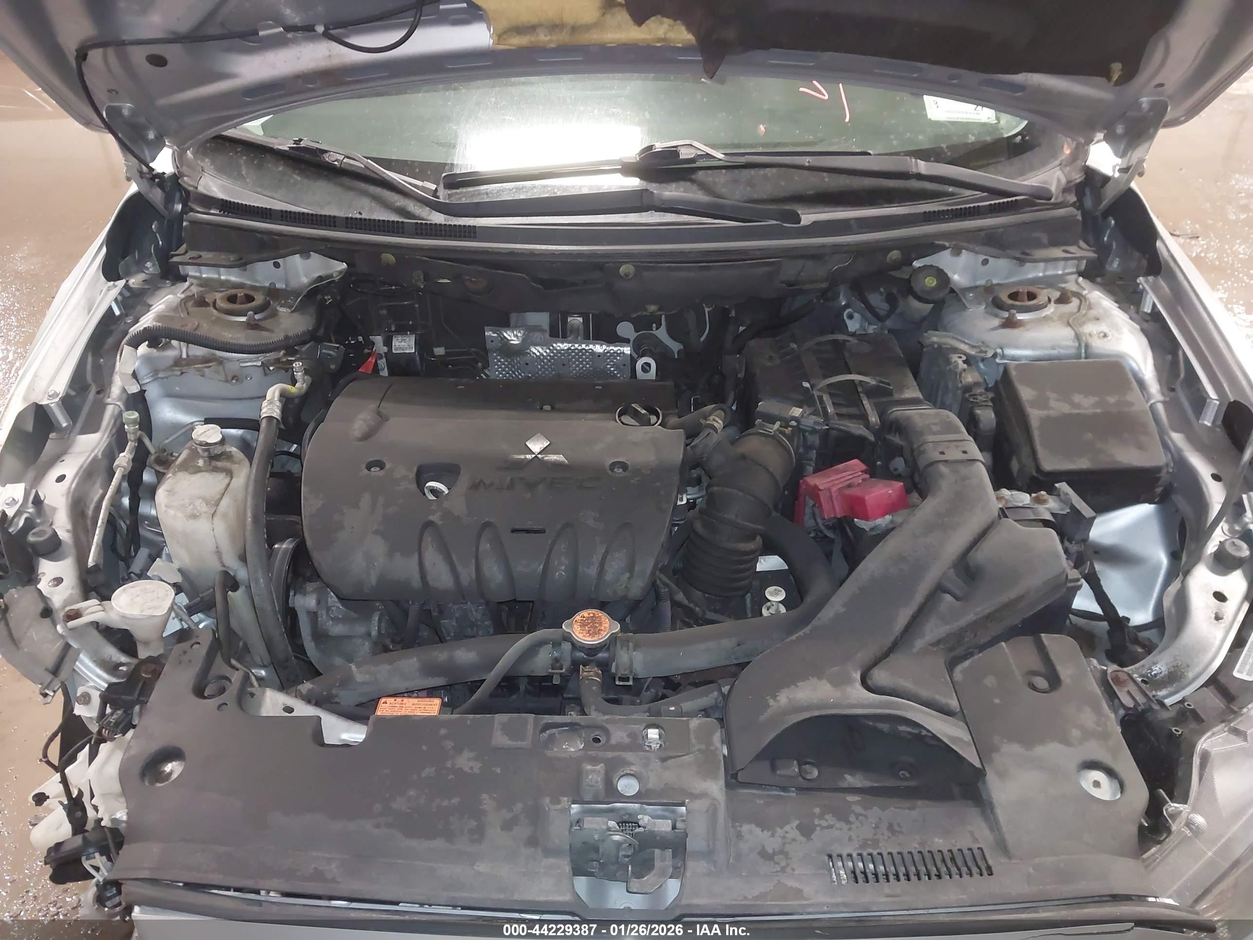 MITSUBISHI LANCER image 10