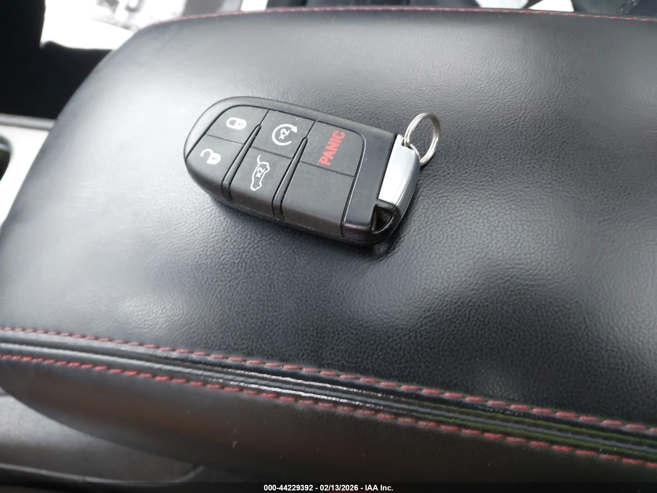 JEEP GRAND image 11