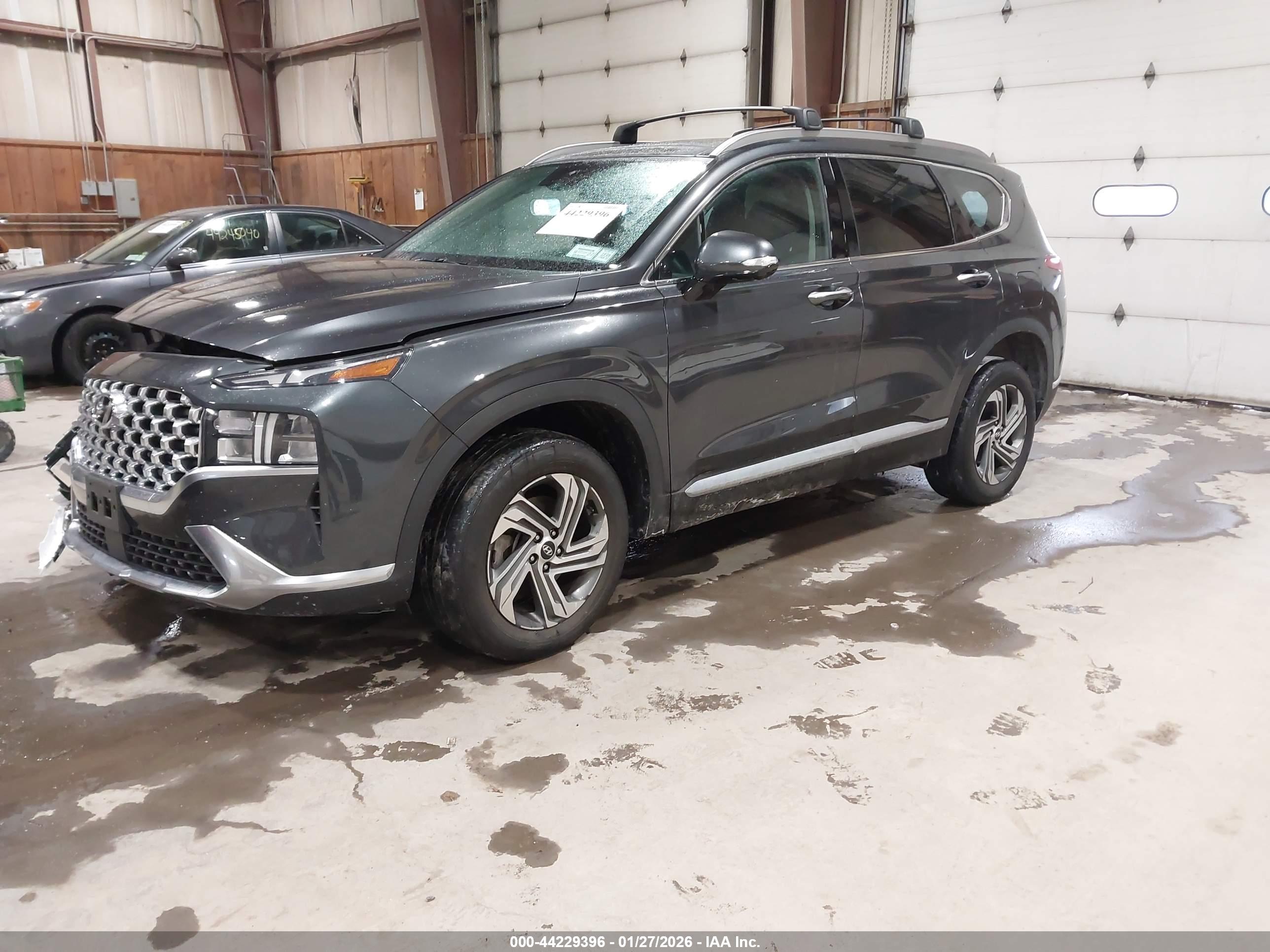 HYUNDAI SANTA image 2