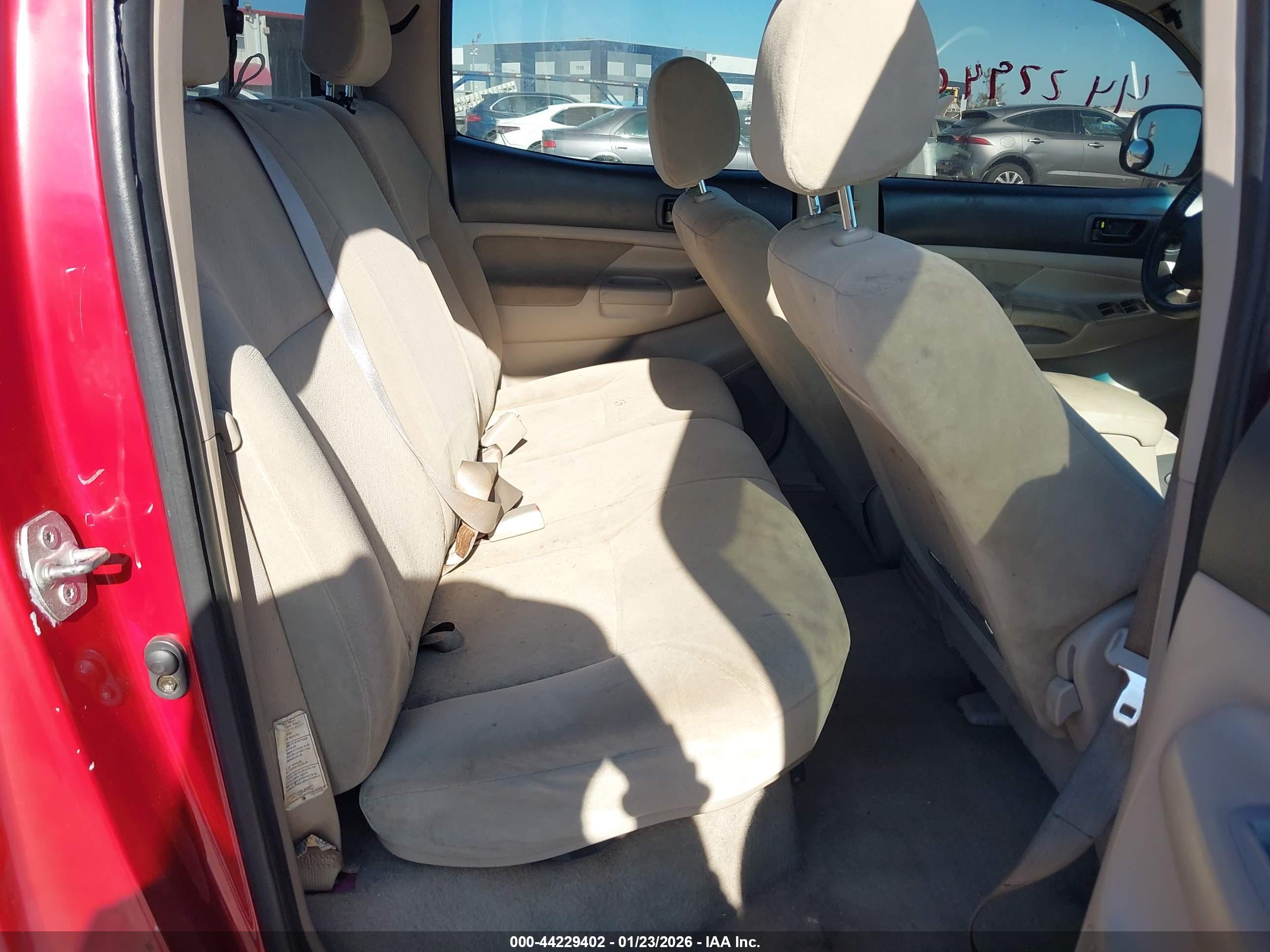 TOYOTA TACOMA image 8