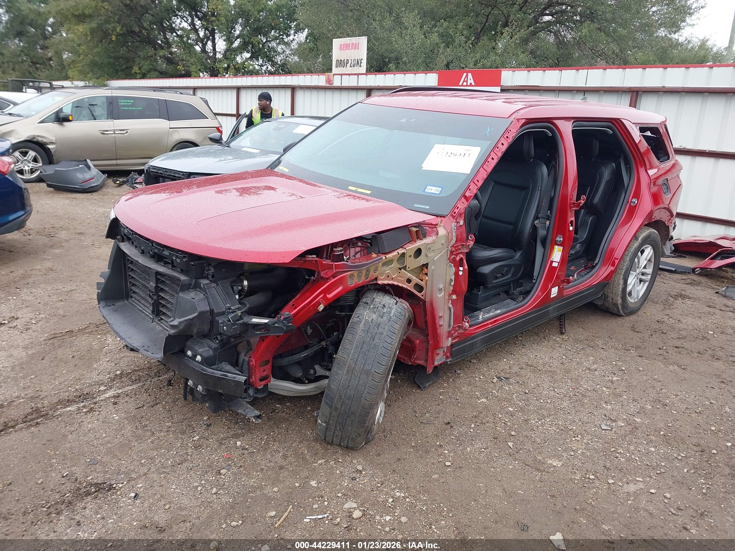 FORD EXPLORER image 2