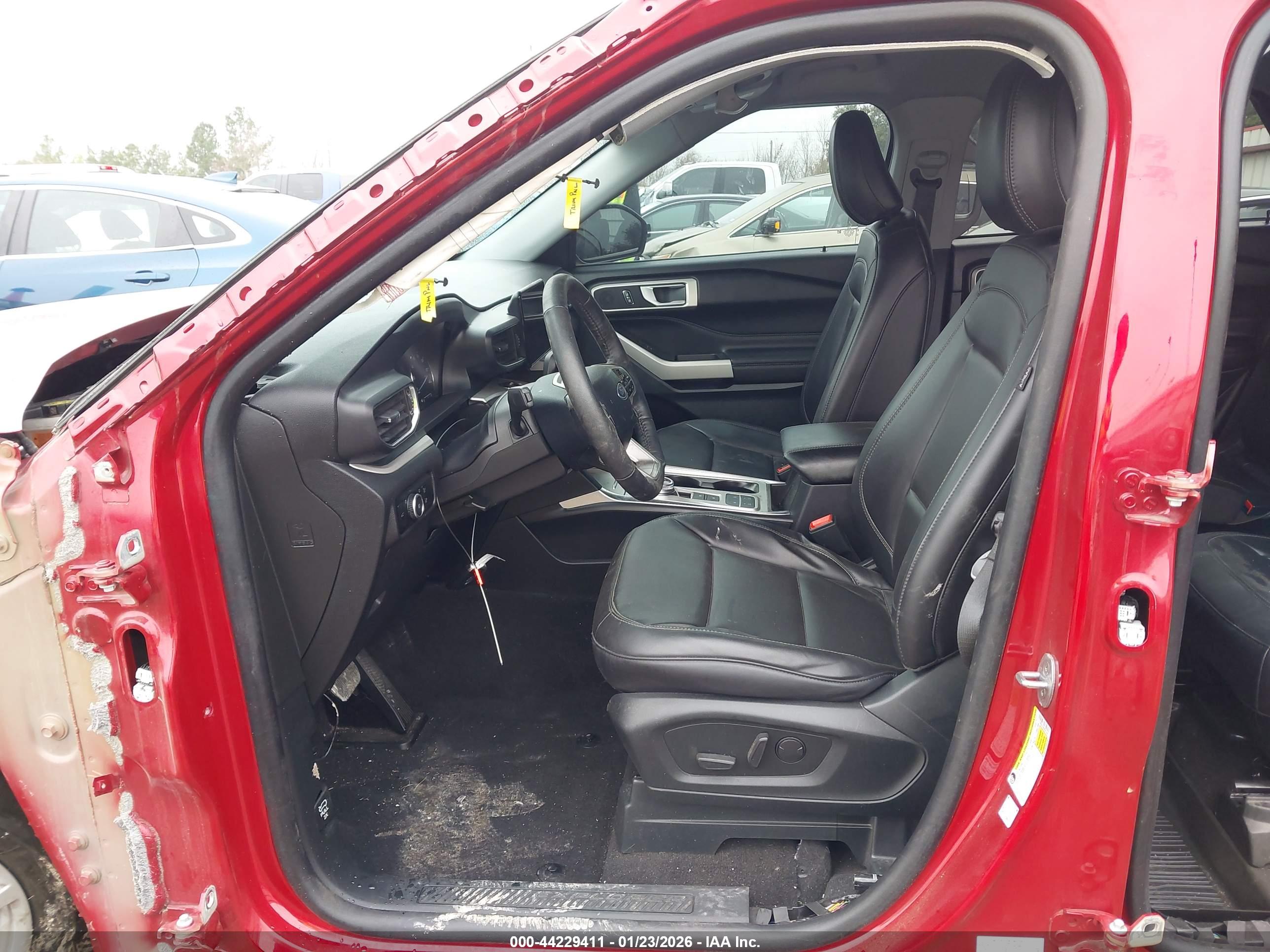 FORD EXPLORER image 5