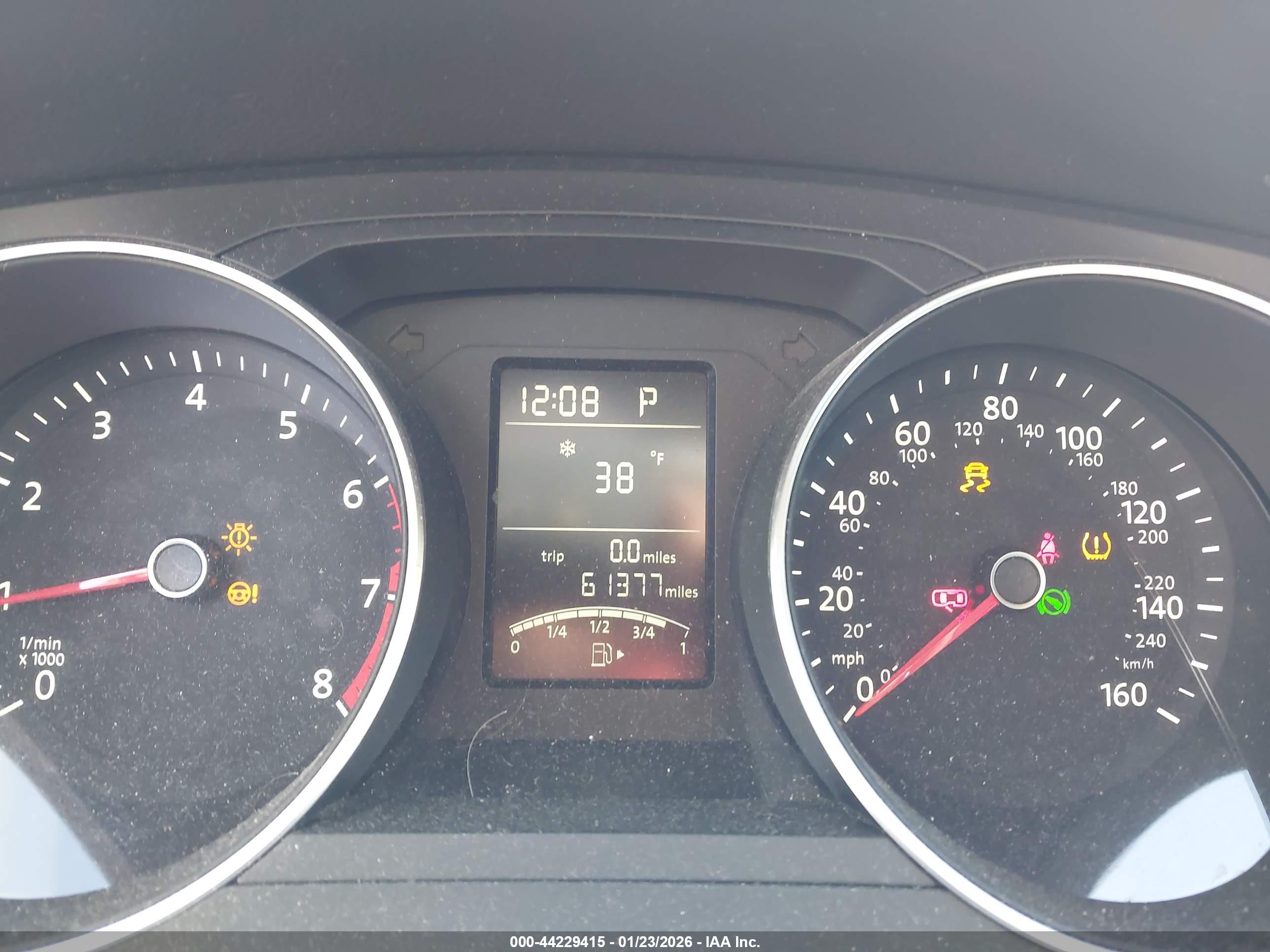 VOLKSWAGEN JETTA image 7