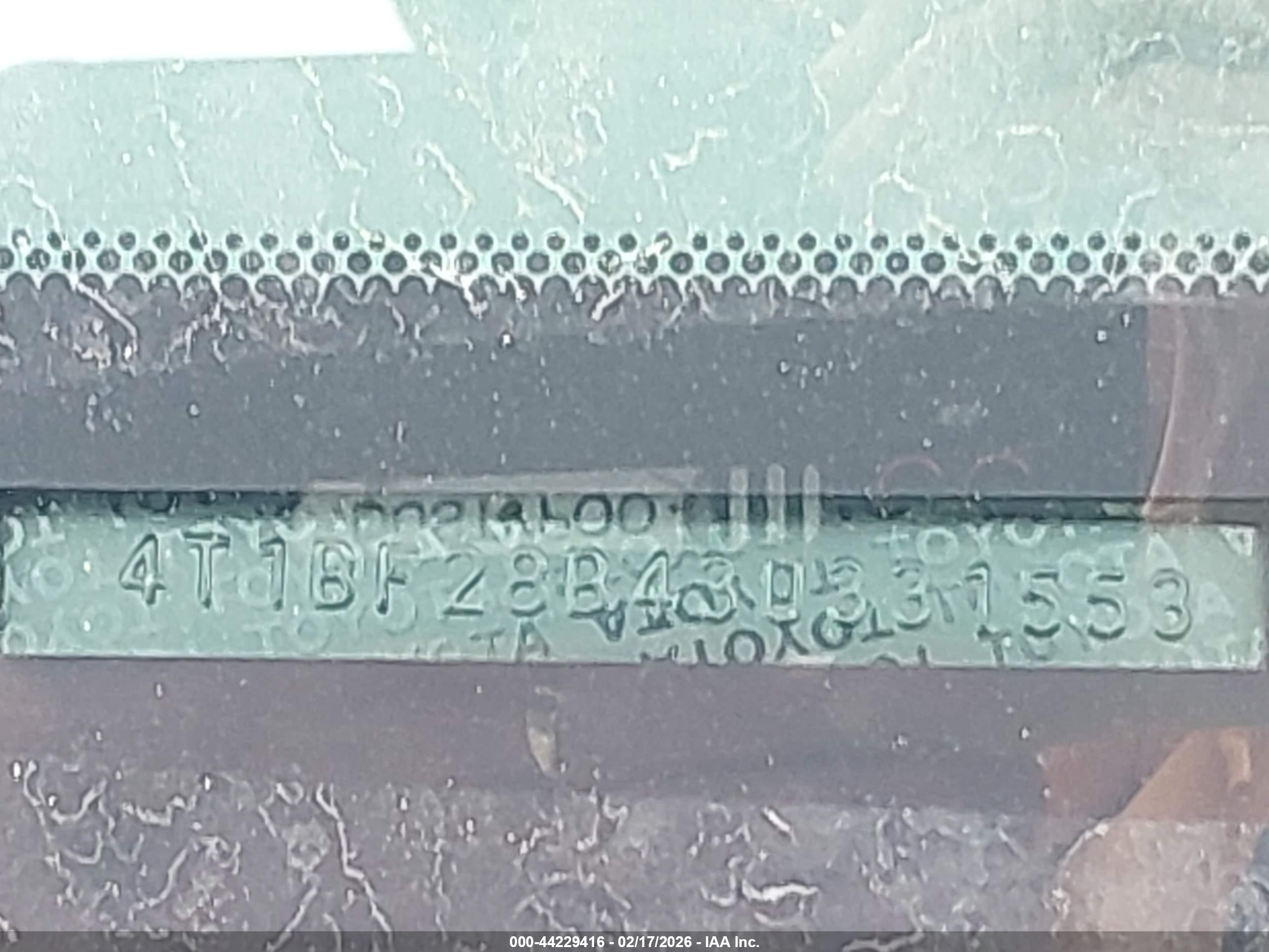 TOYOTA AVALON image 9