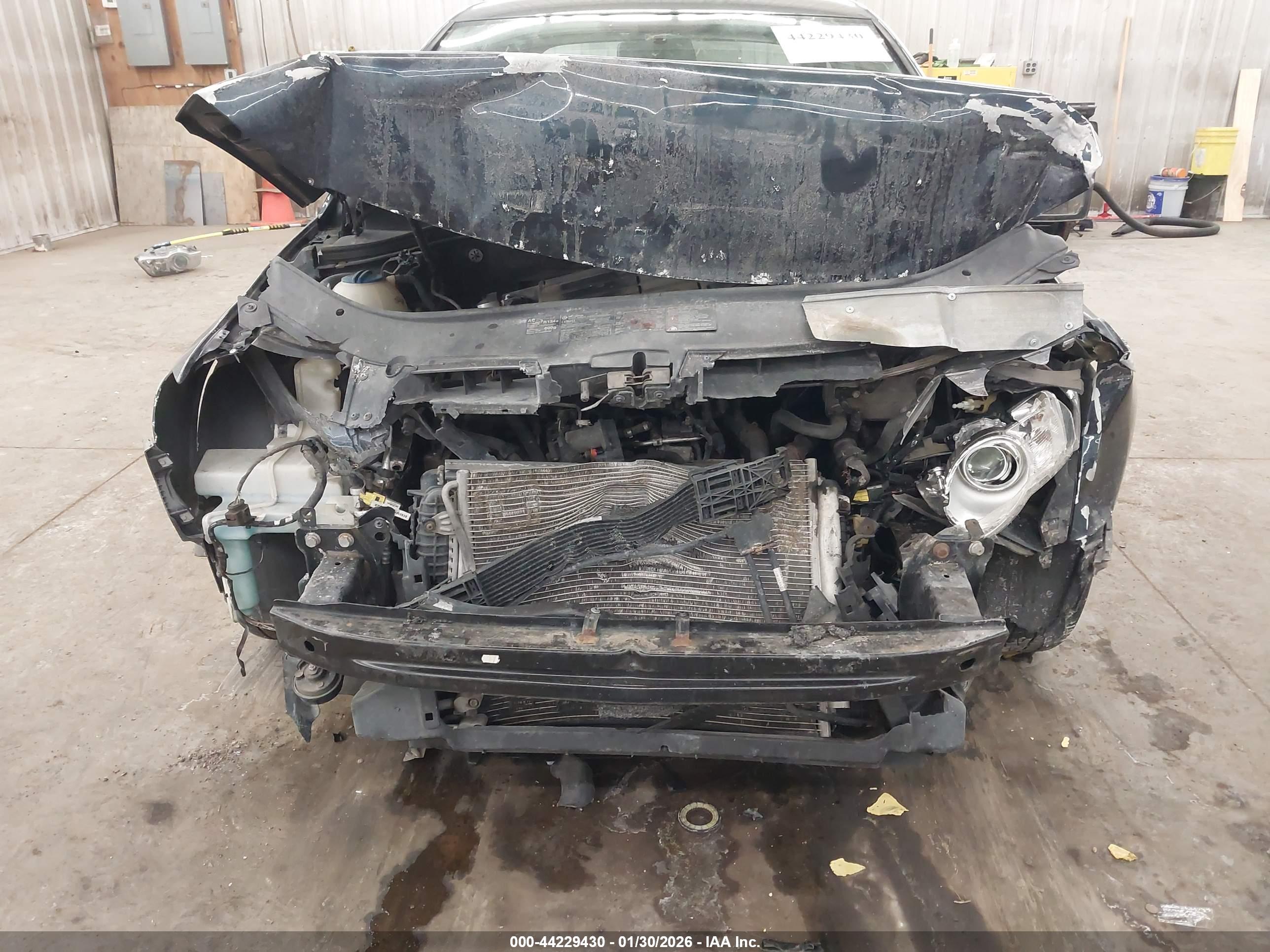 VOLKSWAGEN PASSAT image 6