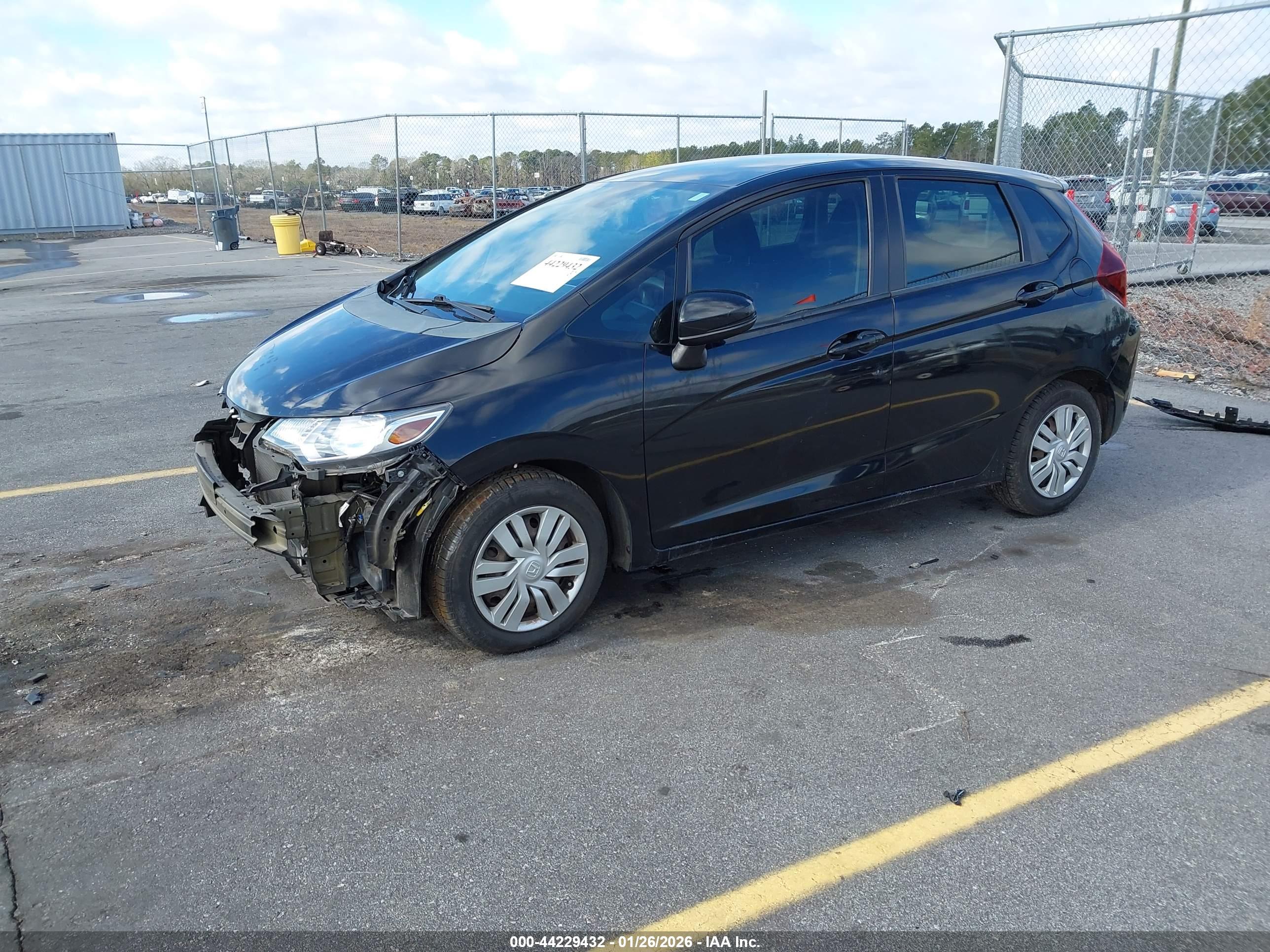 HONDA FIT image 2