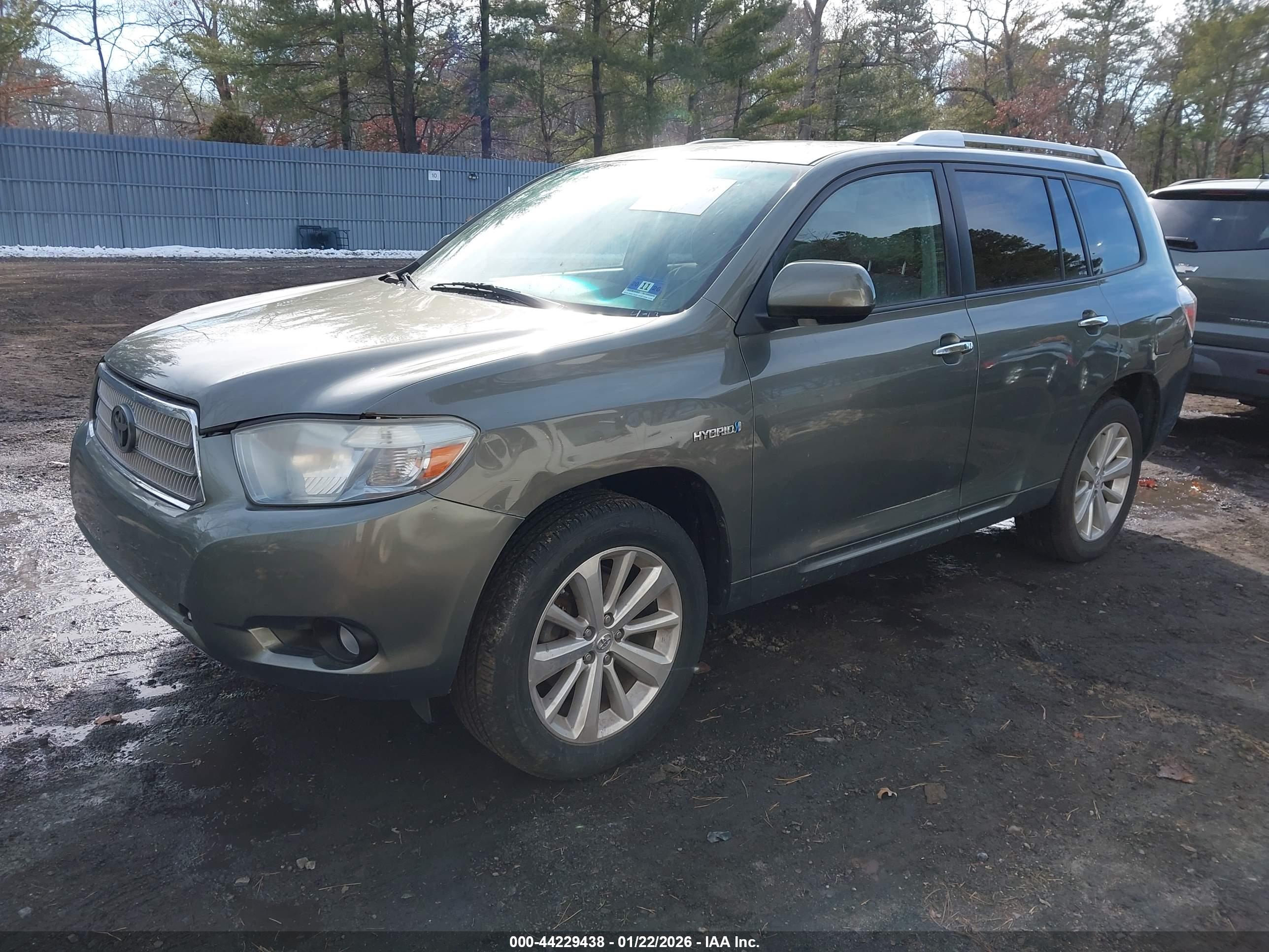 TOYOTA HIGHLANDER image 2