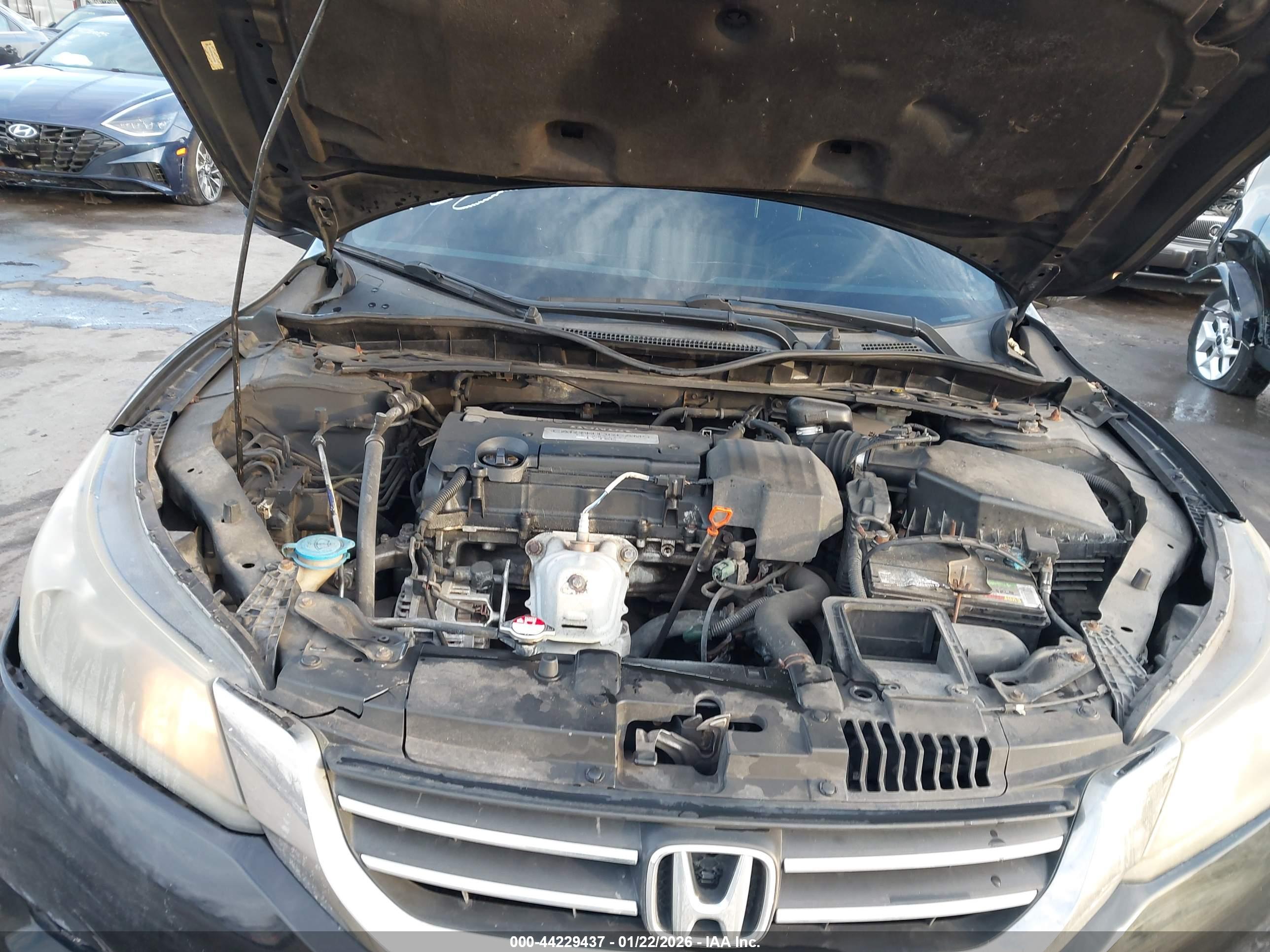 HONDA ACCORD image 10