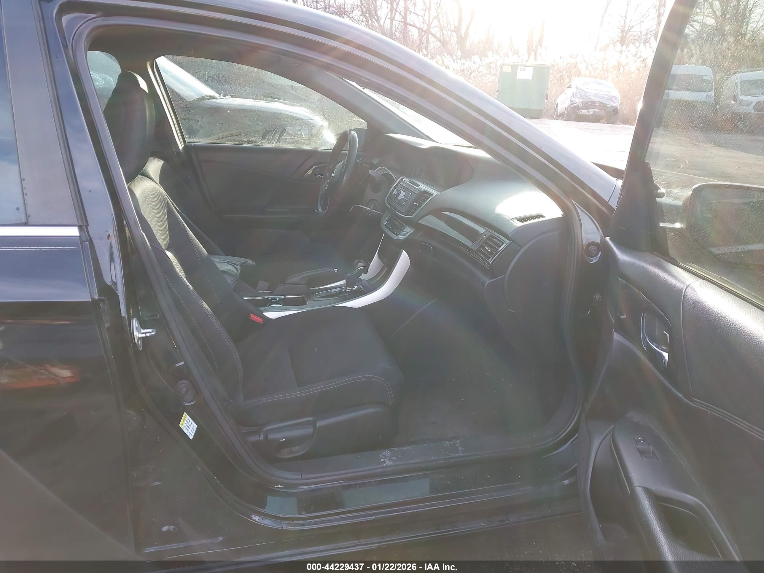HONDA ACCORD image 5