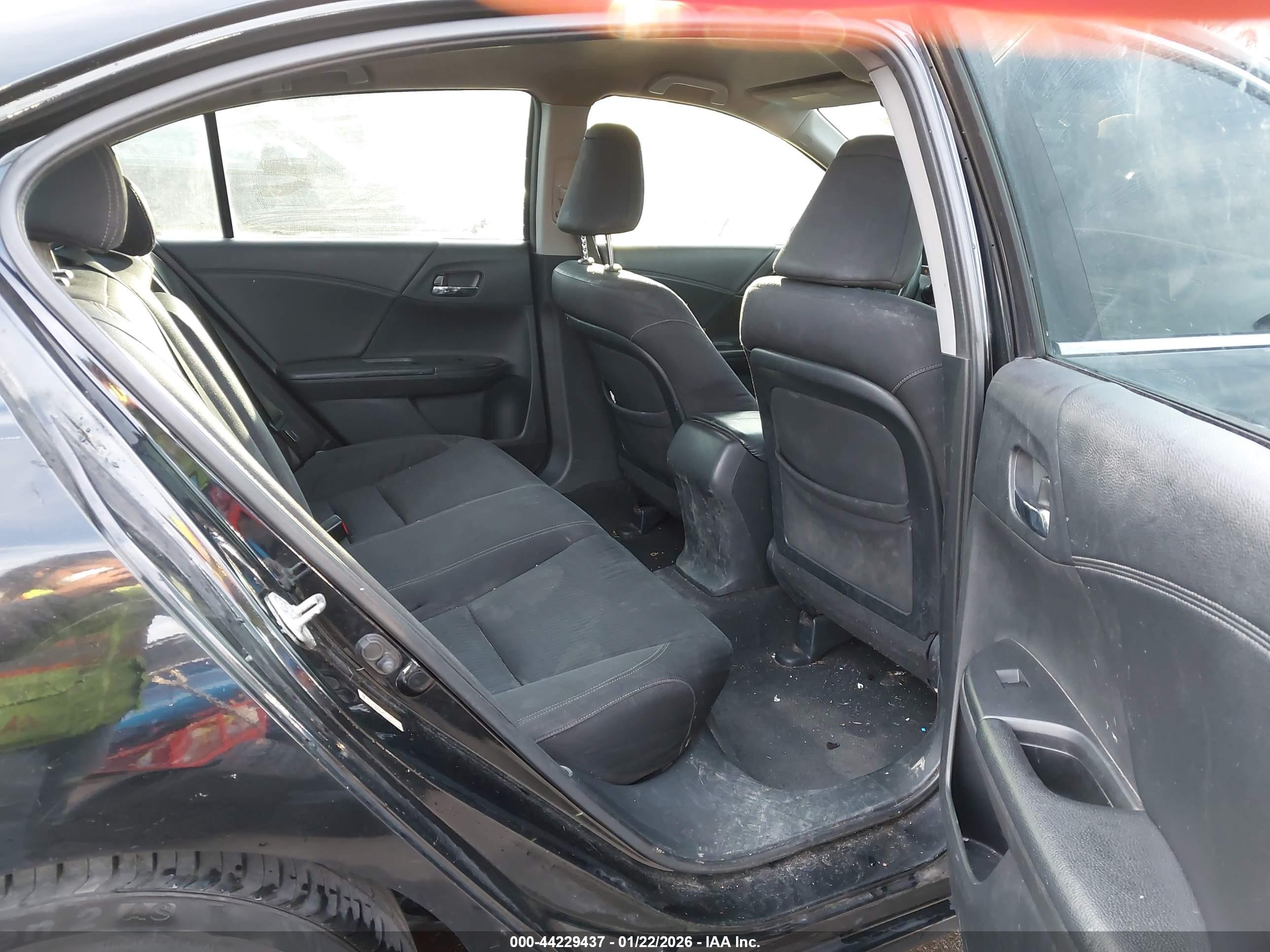 HONDA ACCORD image 8