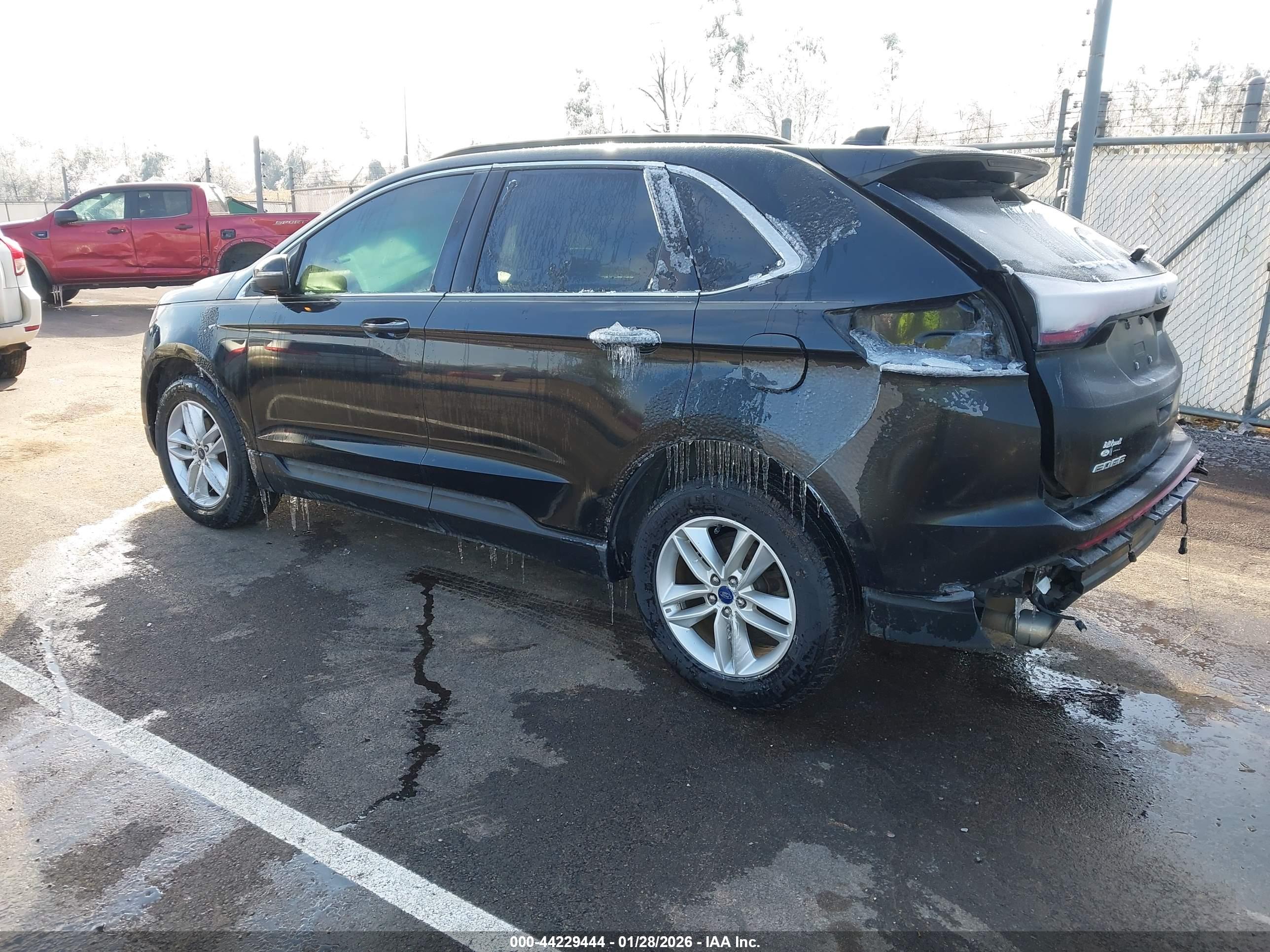 FORD EDGE image 3