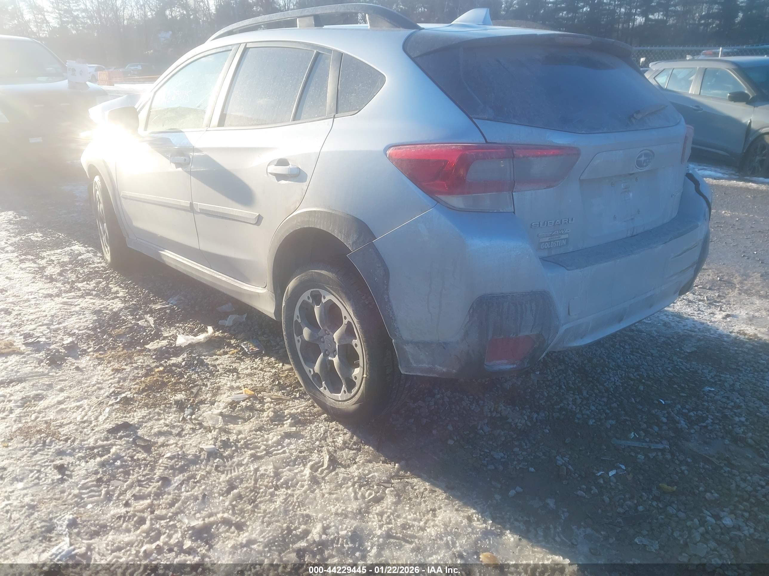 SUBARU CROSSTREK image 3