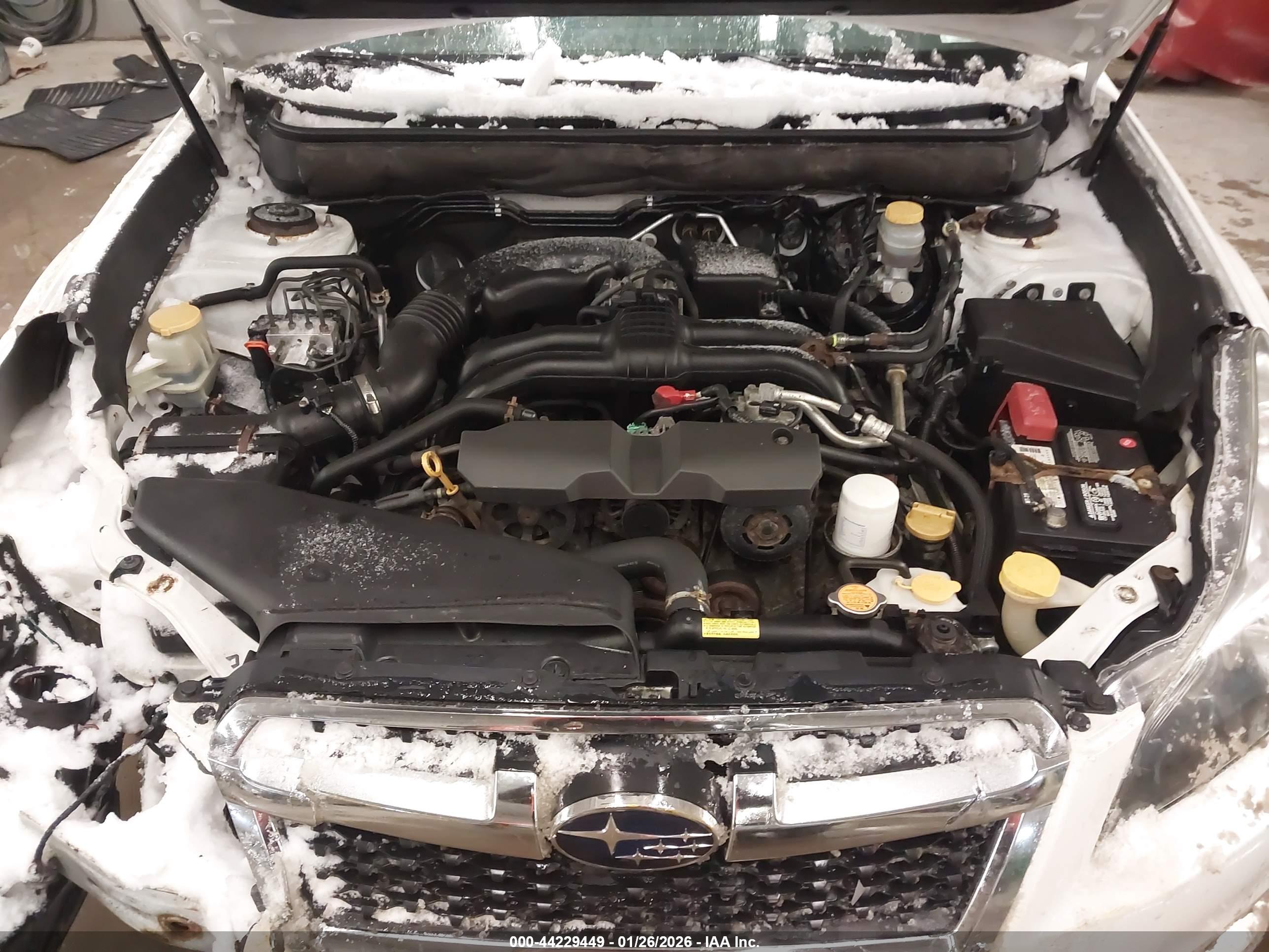 SUBARU LEGACY image 10