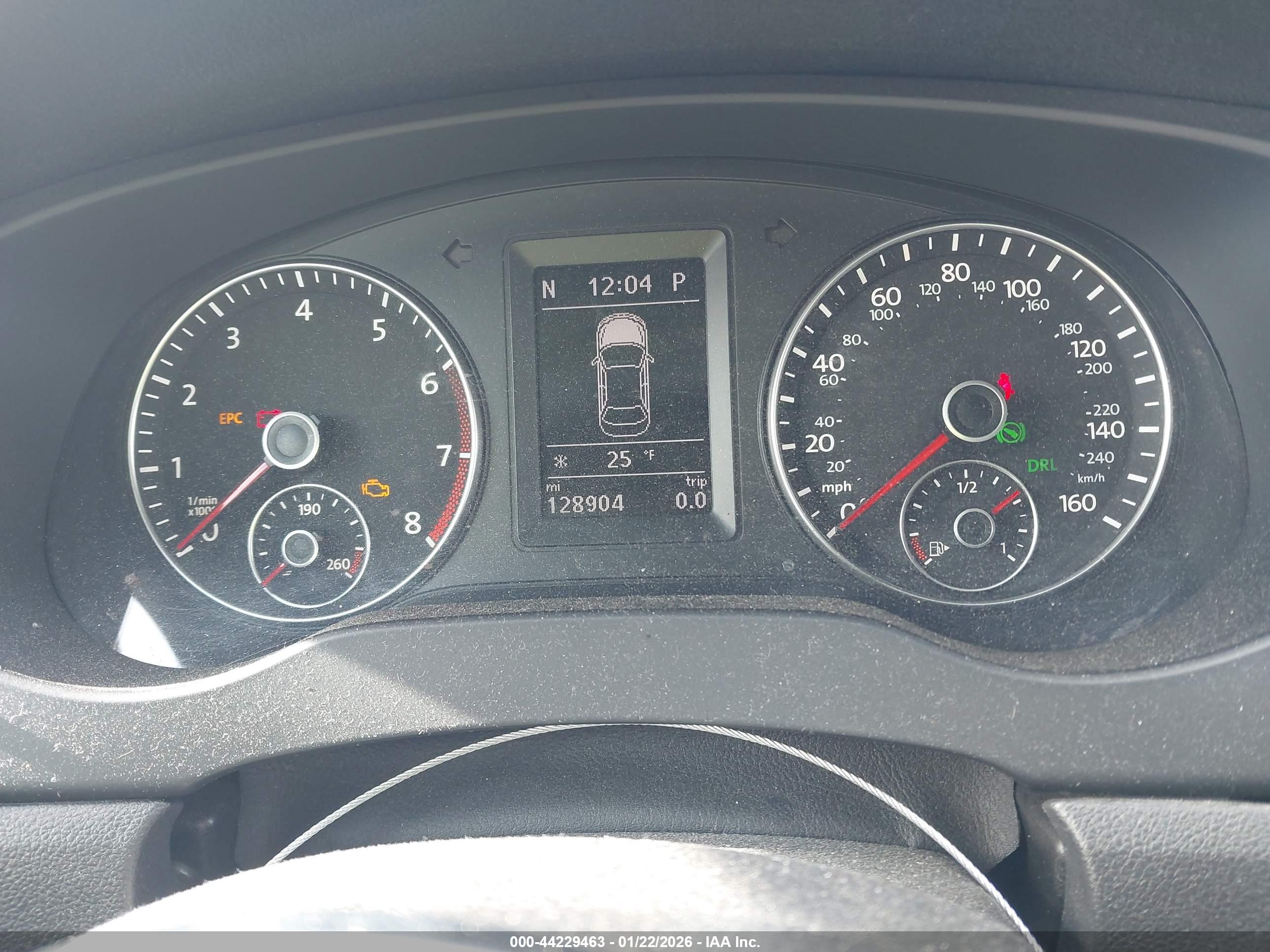 VOLKSWAGEN JETTA image 7