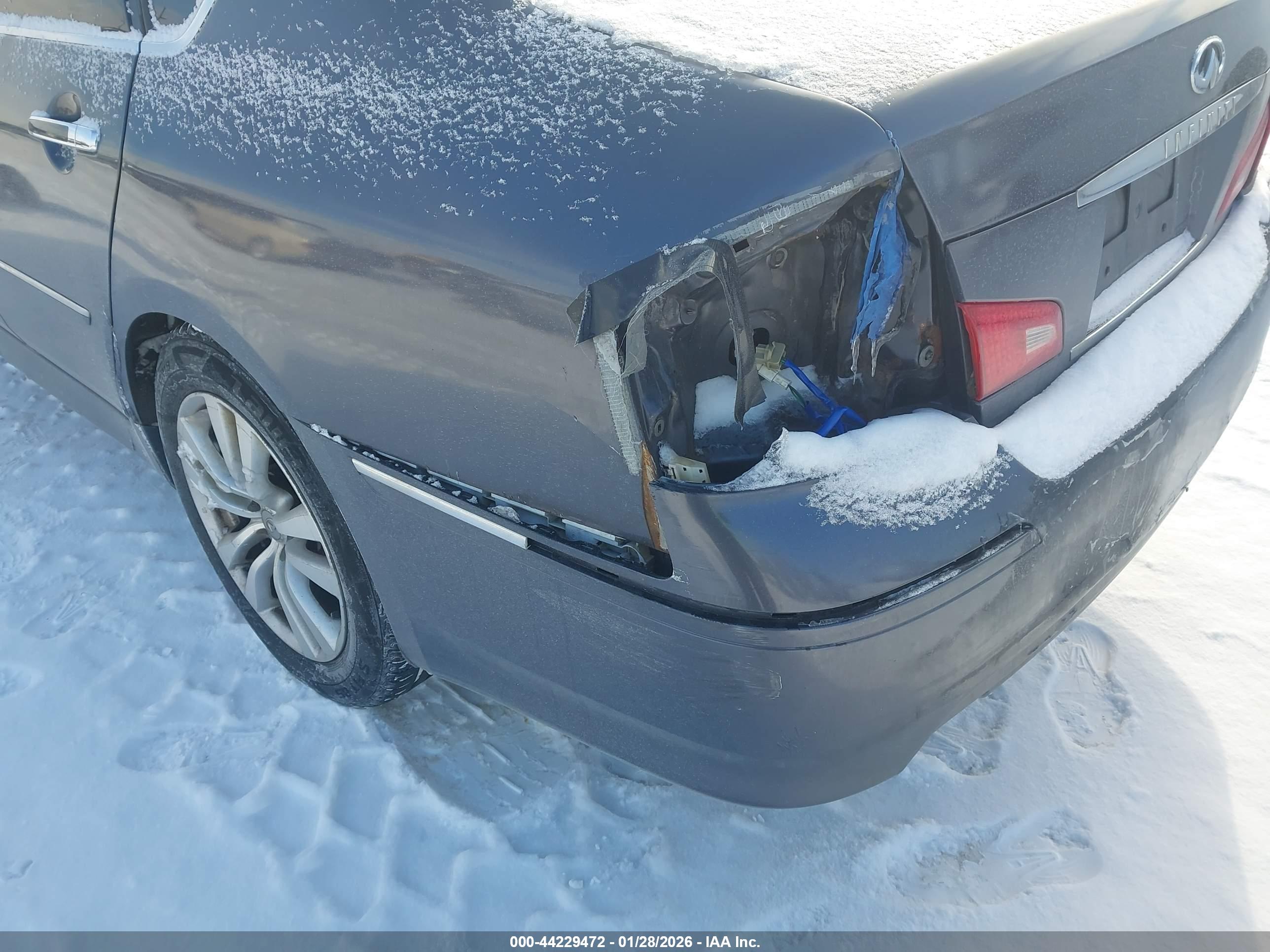 INFINITI M35X image 6