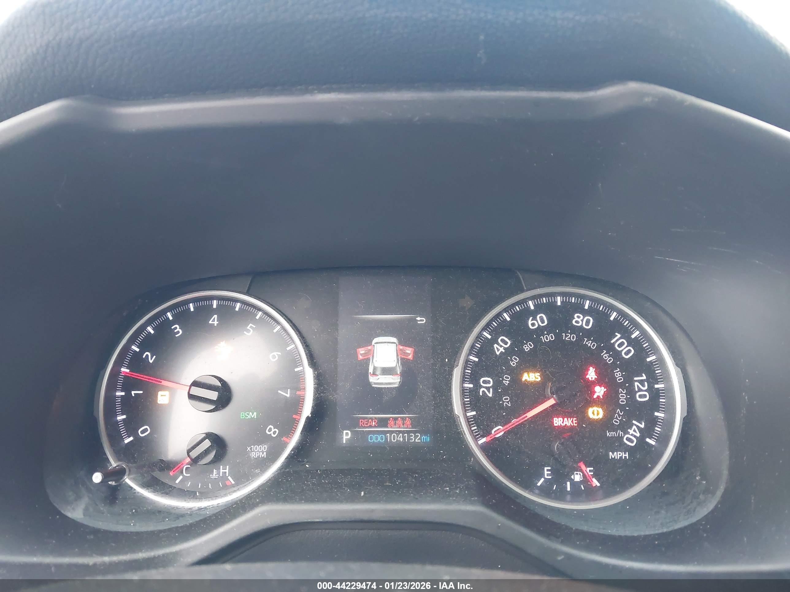 TOYOTA RAV4 image 7