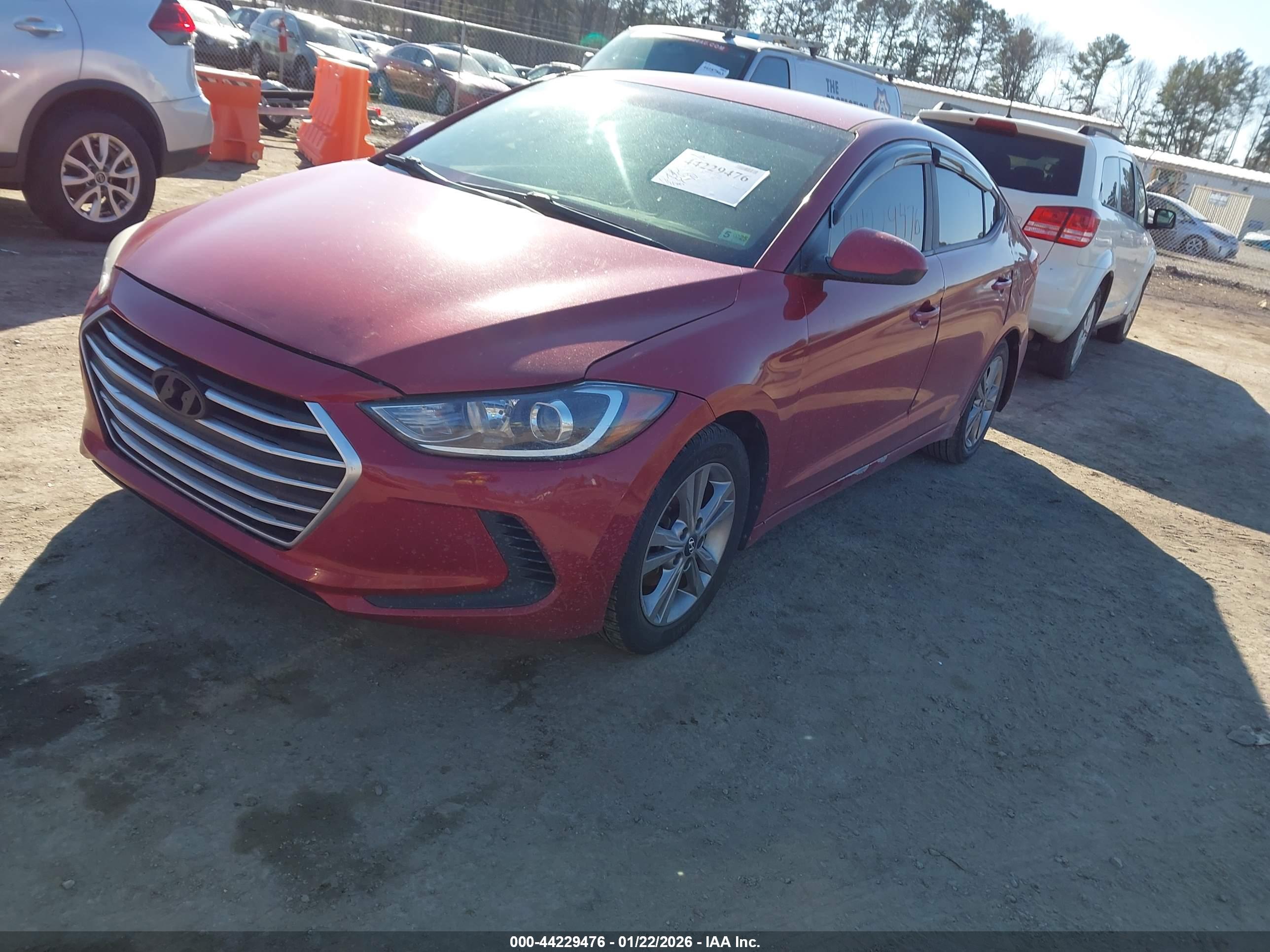 HYUNDAI ELANTRA image 2